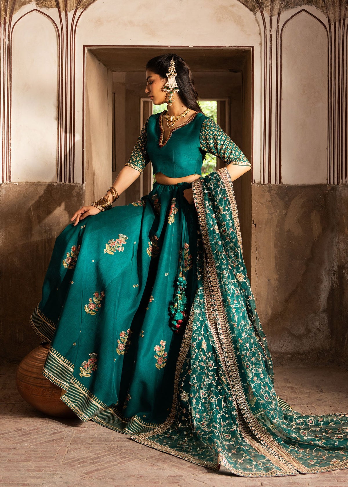 Sadaf Fawad Khan | Zeenat Formals-26 | Raha