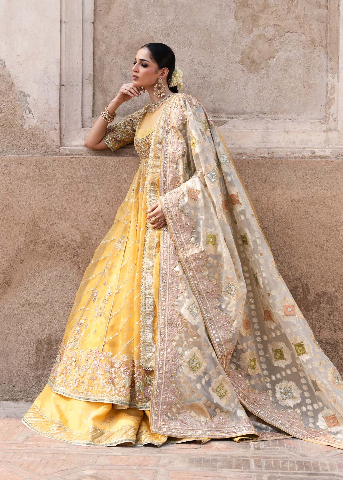 Sadaf Fawad Khan | Zeenat Formals-26 | Meeras