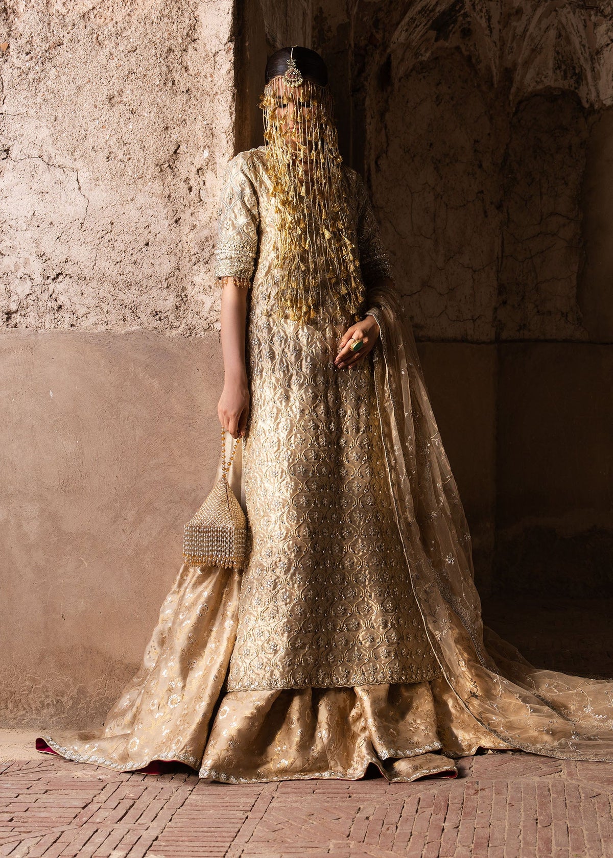 Sadaf Fawad Khan | Zeenat Formals-26 | Hunsa