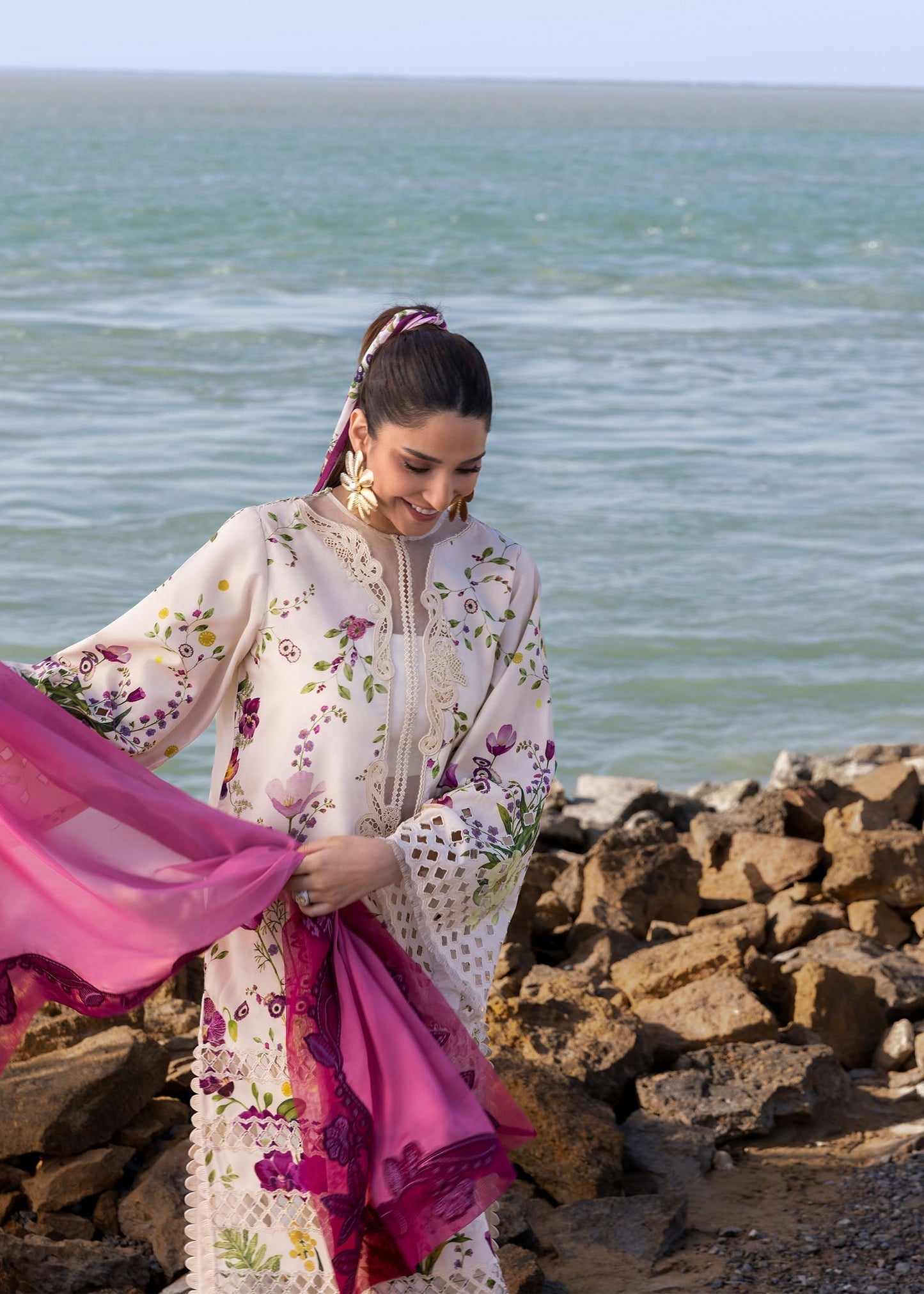 Crimson | Flow by Crimson | Bloom Bold - D4 A