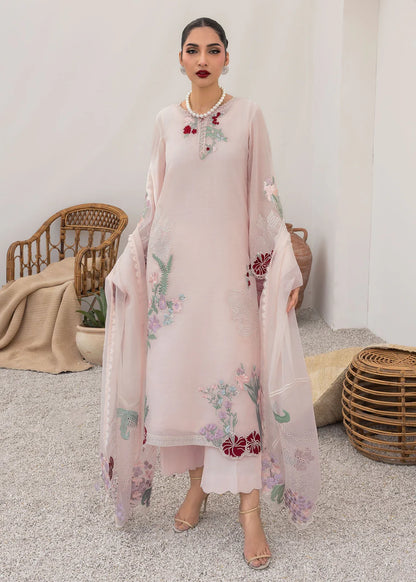 Saira Shakira | Rosea Casual Pret 25 | Petaline