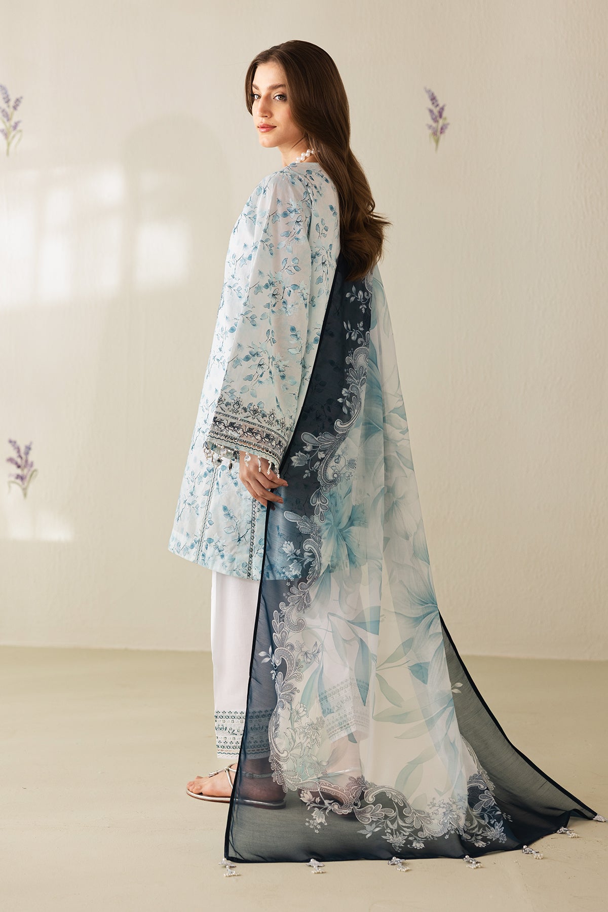 Baroque | Embroidered Lawn | SF-4422