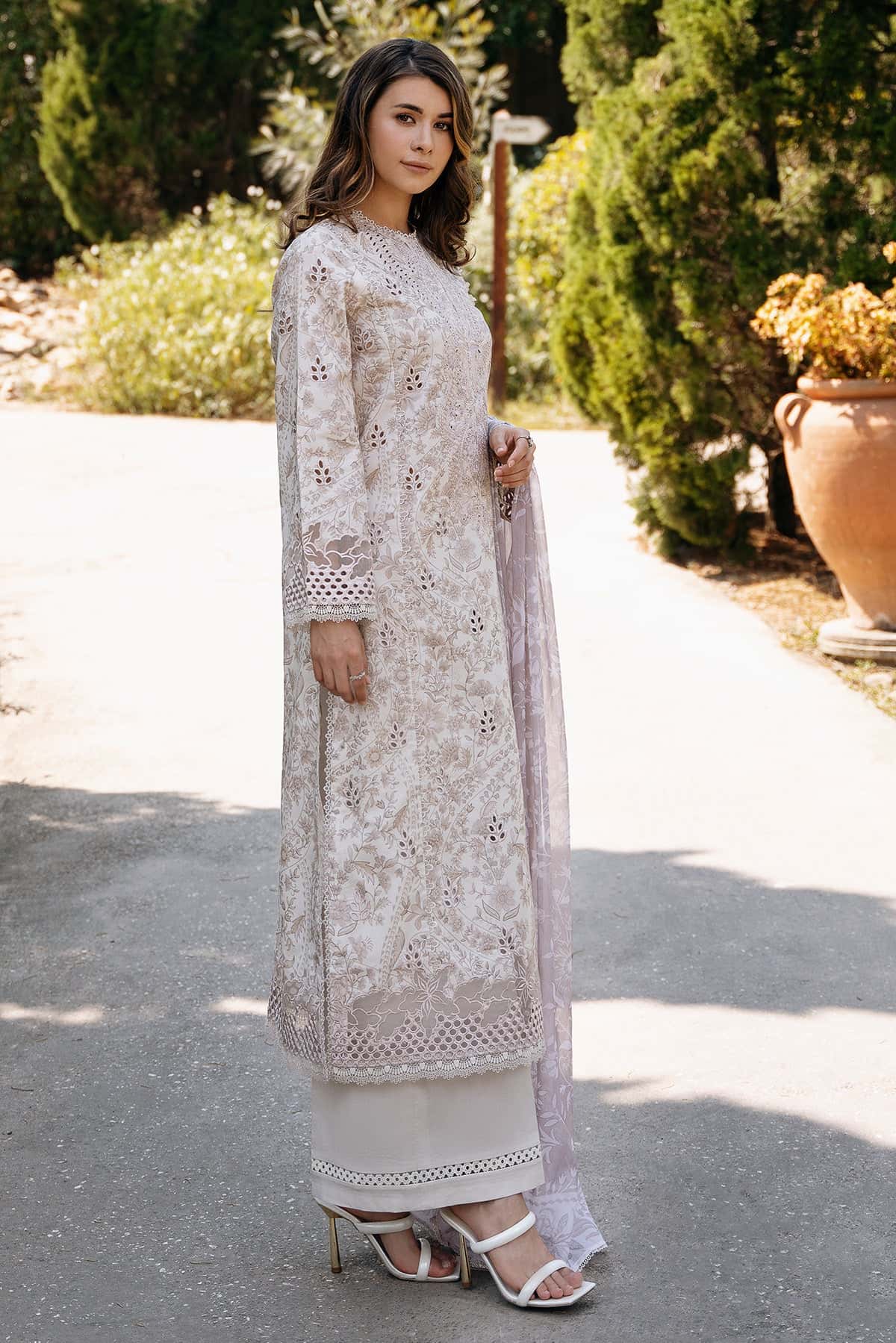 Afrozeh | Damask The Holiday Edit 25 | Lunetta A - House Of Anaya