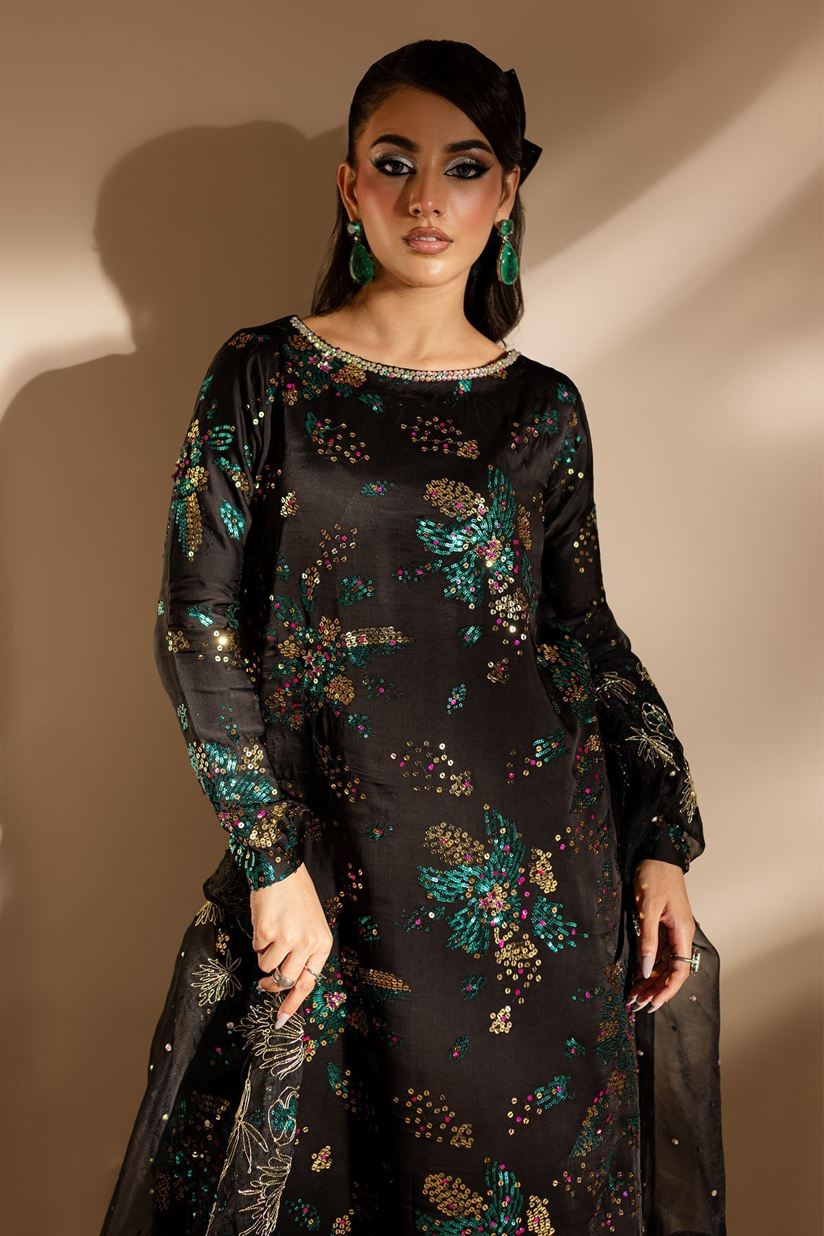 Nureh | Fancy Formals | TW-02 GOLDEN STARDUST