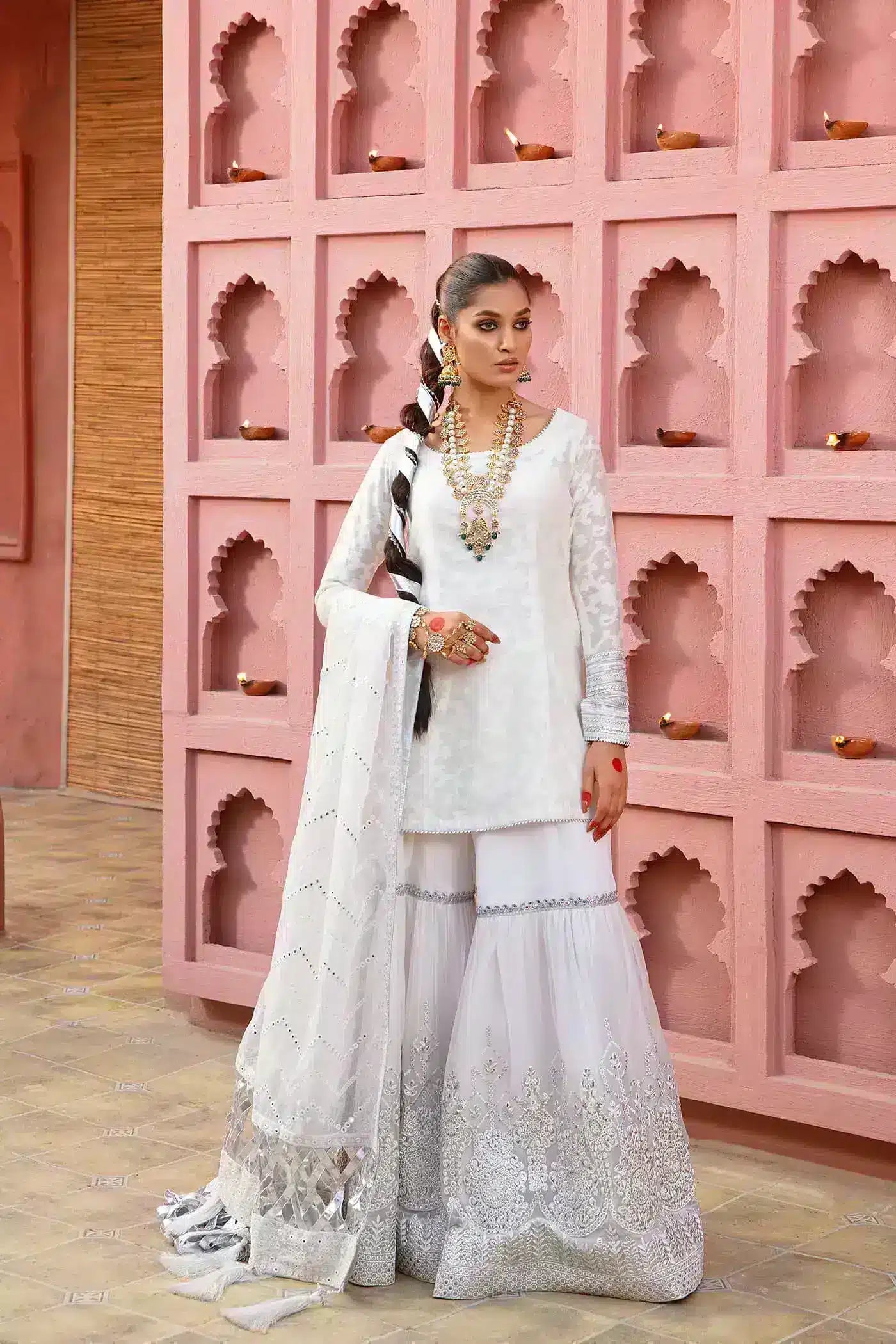 Nilofer Shahid | Nur e Subh Formals | Chandni - House Of Anaya
