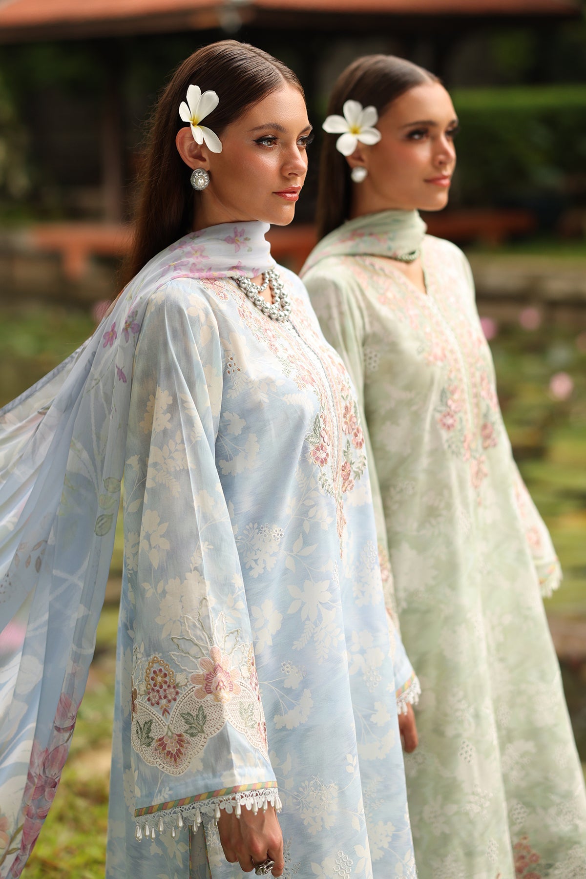 Baroque | Embroidered Lawn | SF-4250