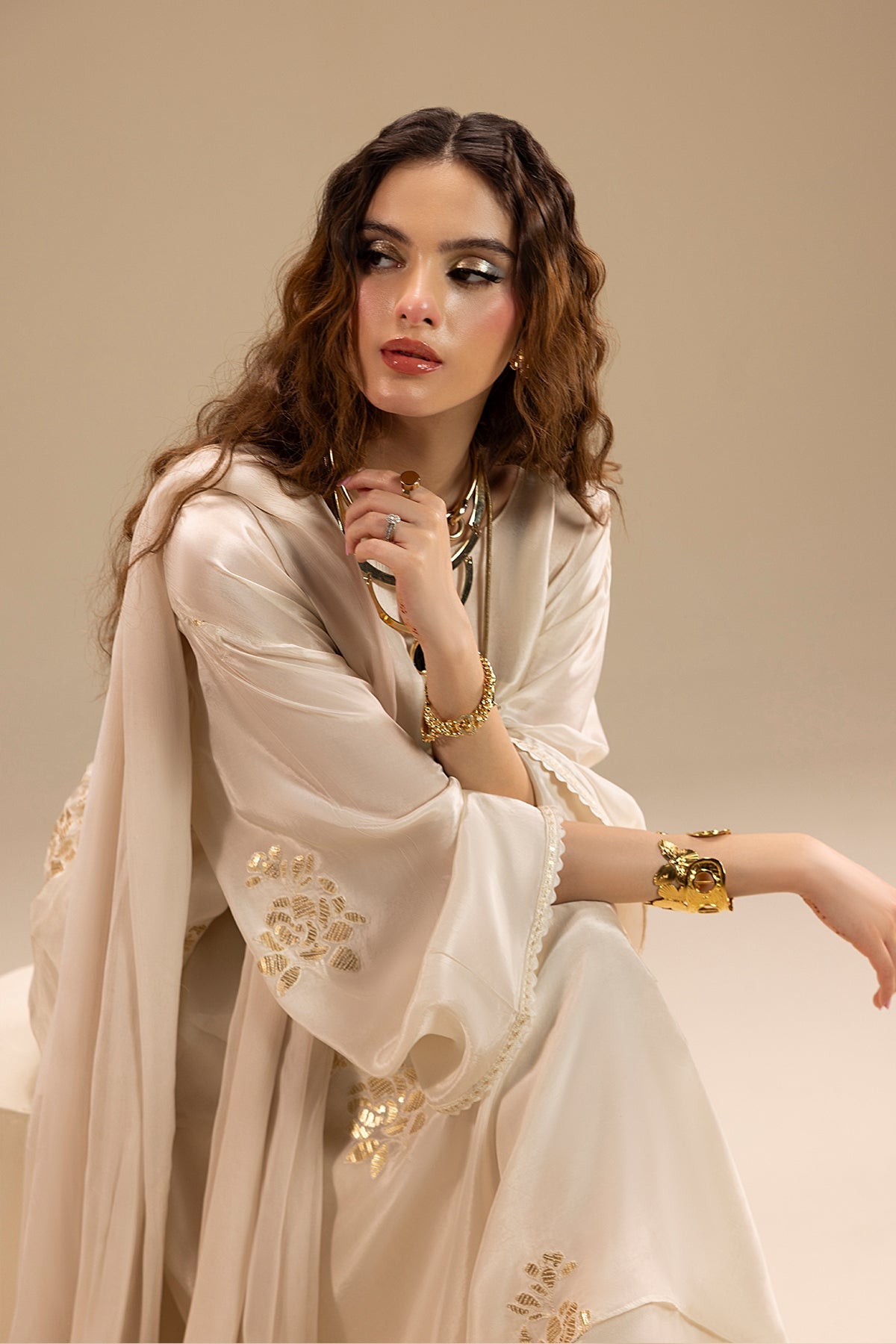 Erum Khan | Lillia Summer Edit | Moon Pearl