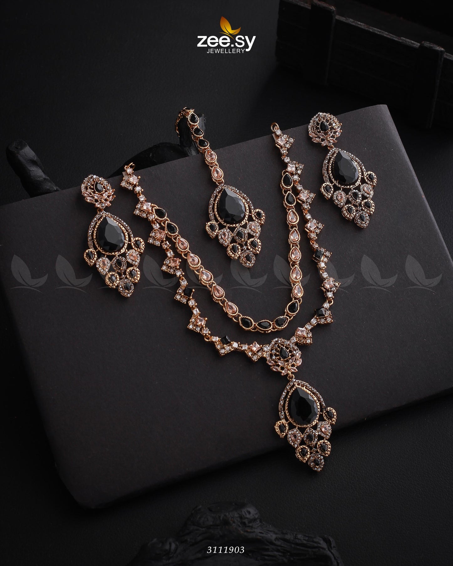 Sushmita Necklace Set - Libasekhas