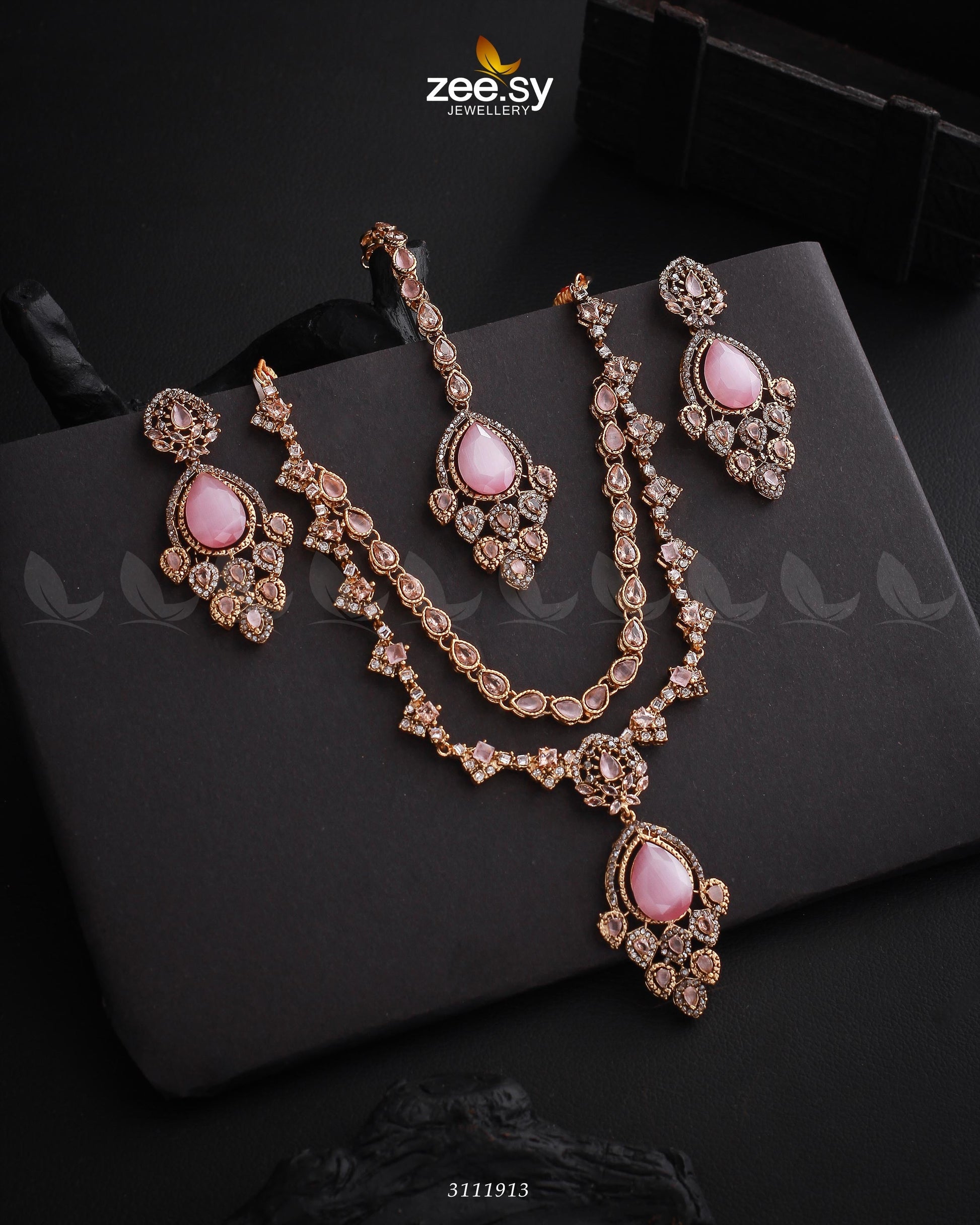 Sushmita Necklace Set - Libasekhas