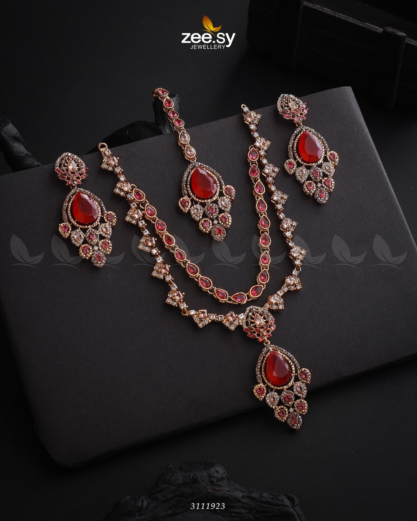 Sushmita Necklace Set - Libasekhas