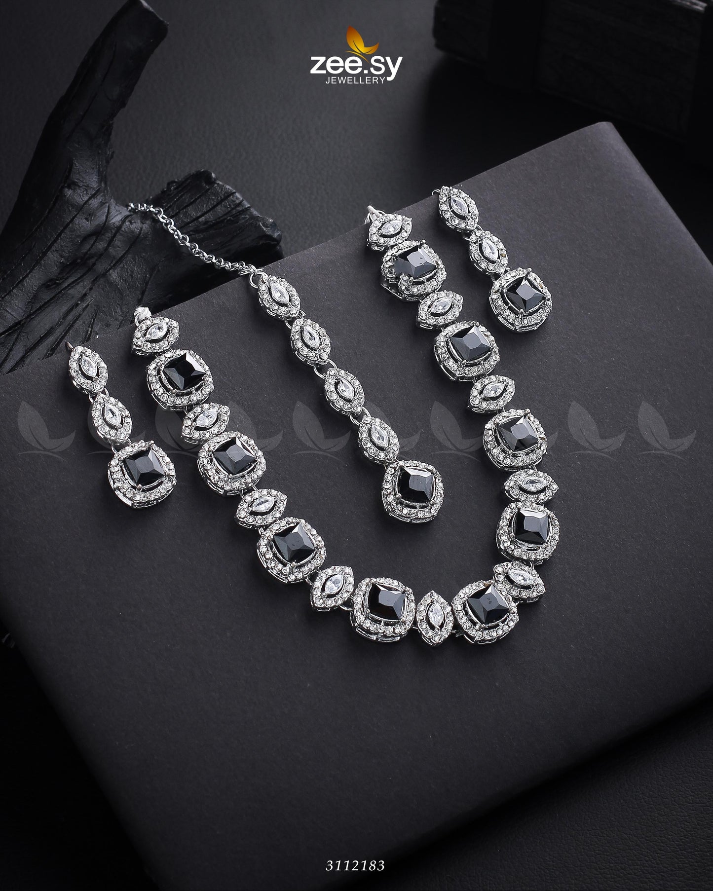 Scabiosa Necklace Set - Libasekhas