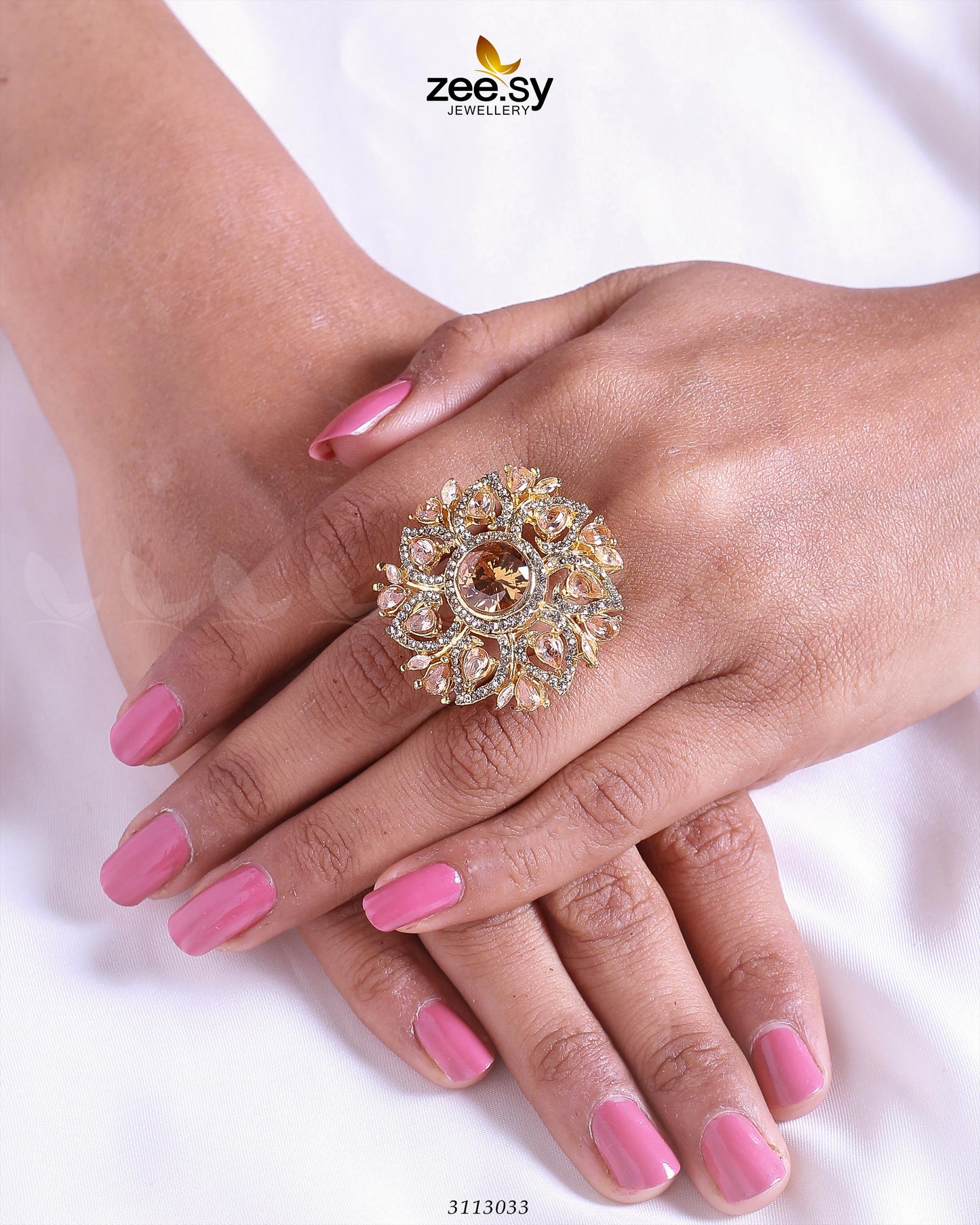Emma Rings - Libasekhas