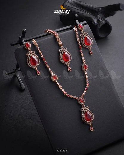 Syra Yousuf Necklace Set - Libasekhas