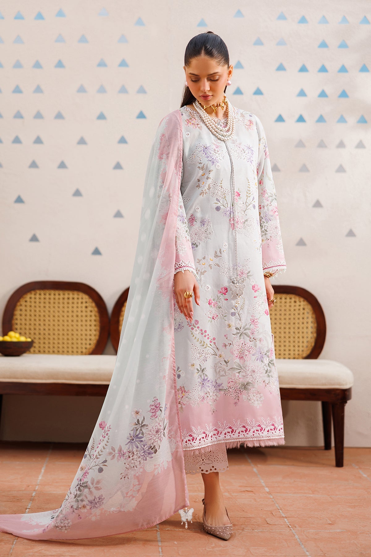 Baroque | Embroidered Lawn | SF-4394