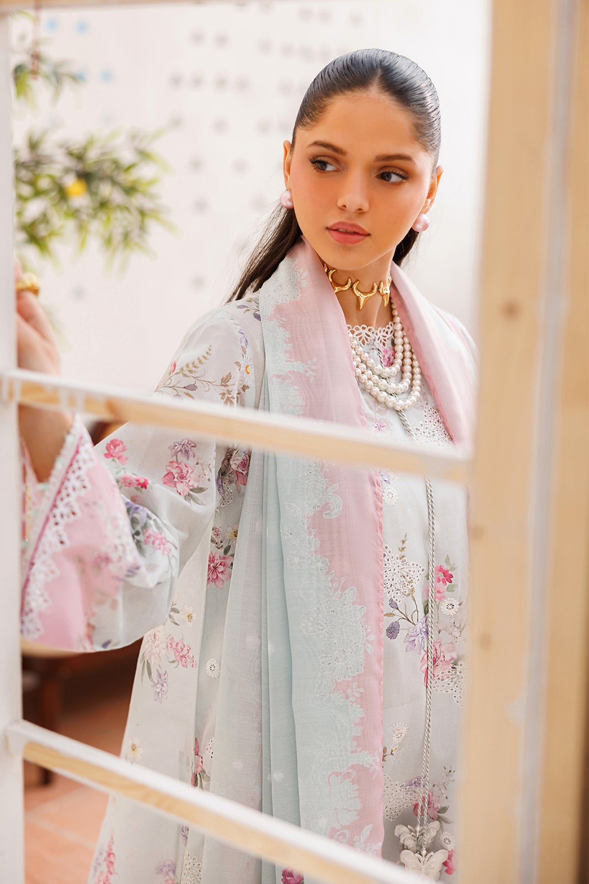 Baroque | Embroidered Lawn | SF-4394