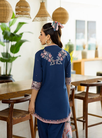 Zainab Chottani | Tahra Lawn 25 | Elisa