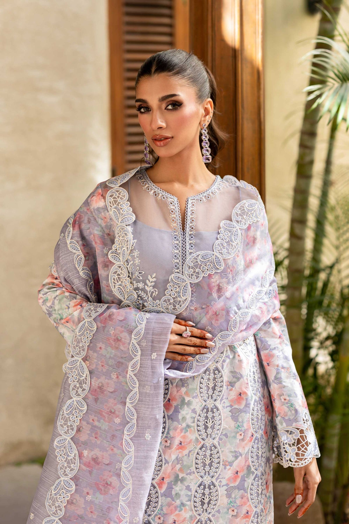 Akbar Aslam | Pret Lawn | Linea