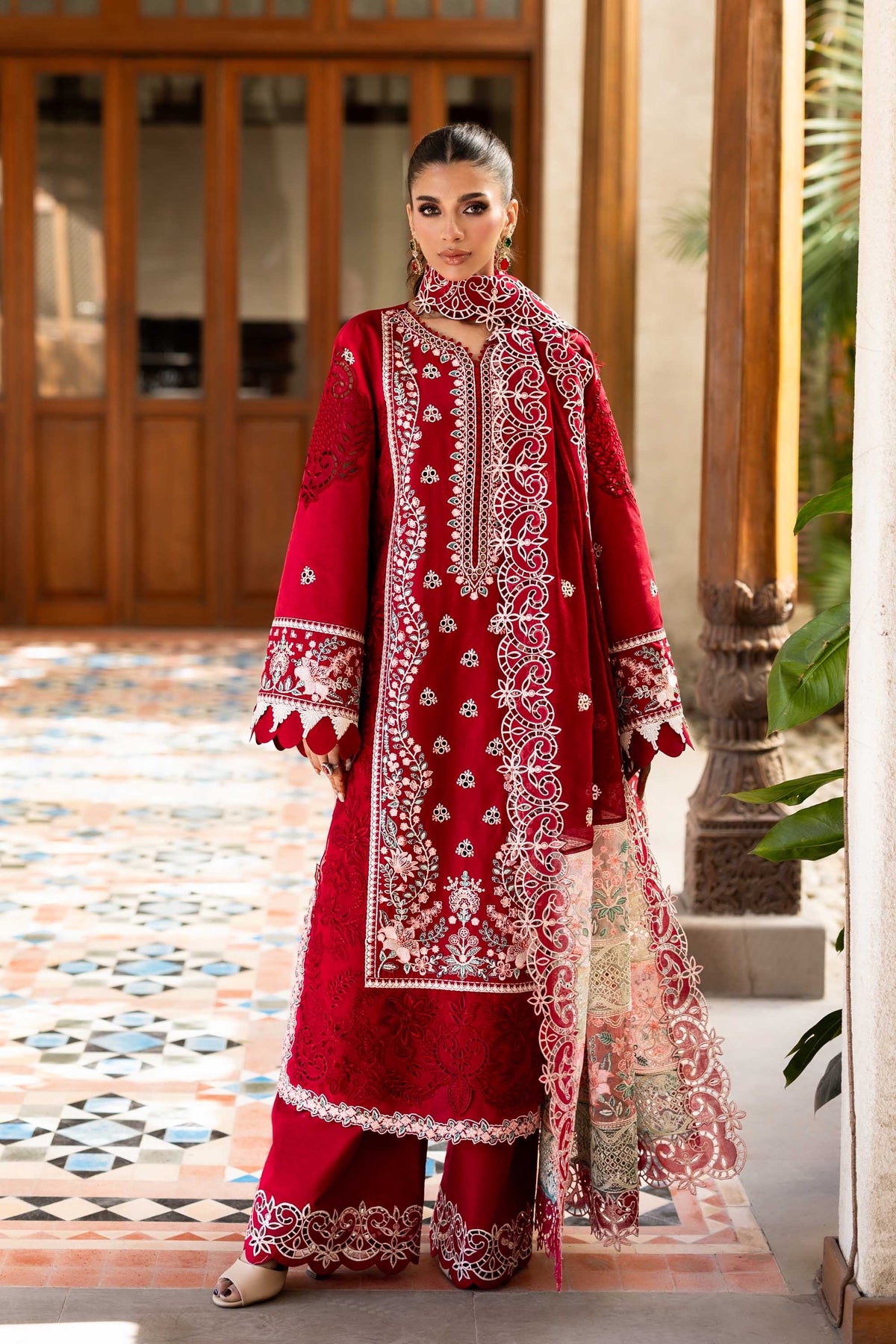 Akbar Aslam | Pret Lawn | Noeva