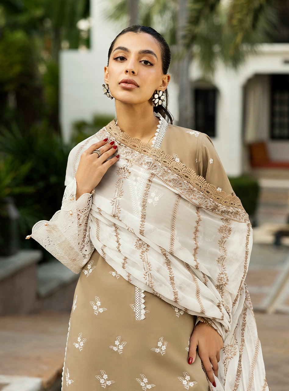Zainab Chottani | Chikankari 25 | Sia - 11A - House Of Anaya