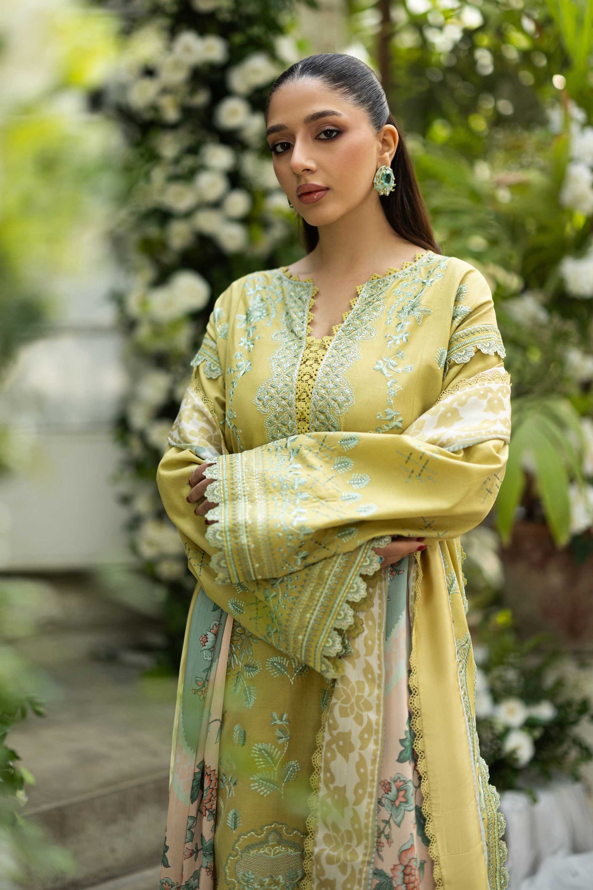 Akbar Aslam | Pret Lawn | Elysia