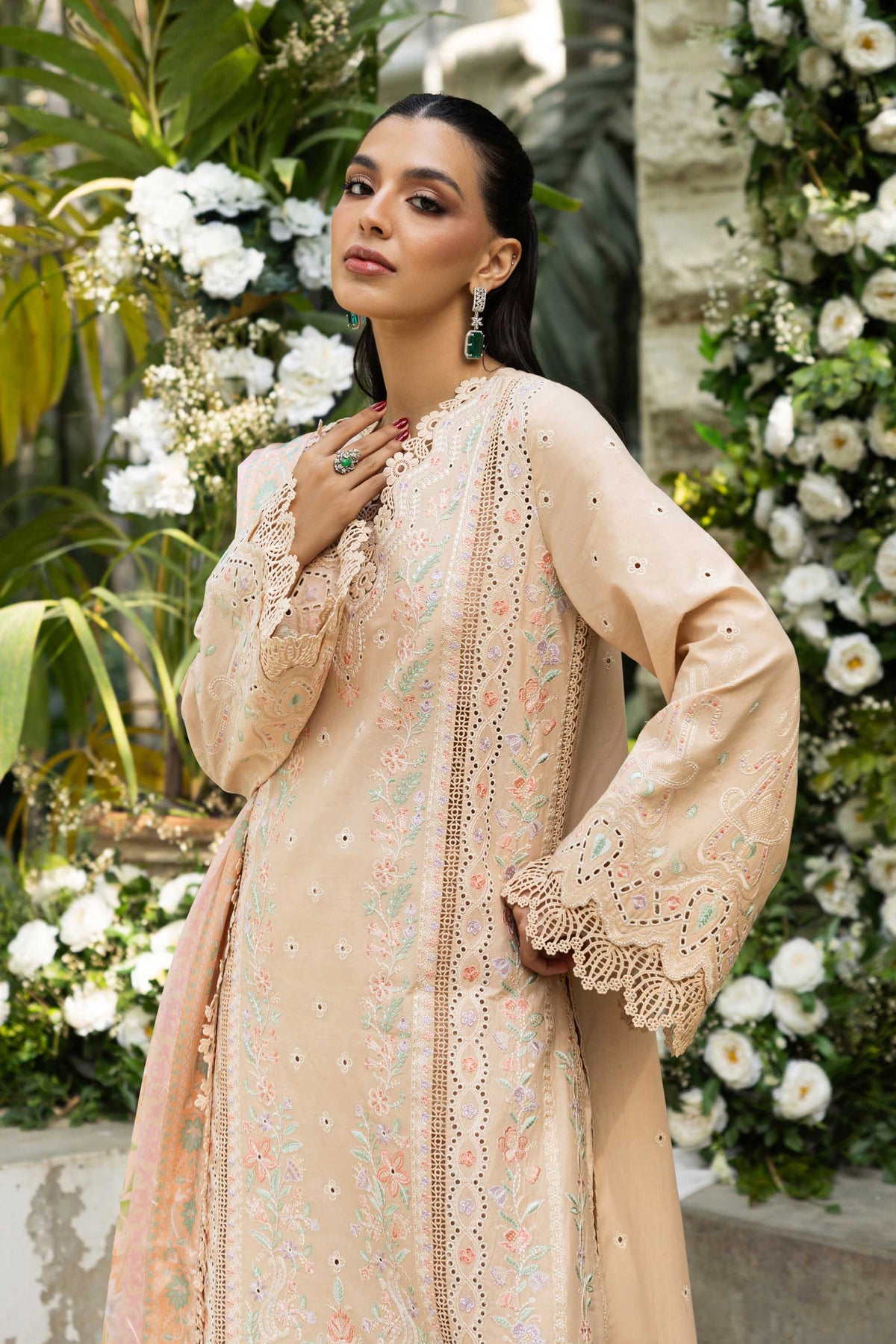 Akbar Aslam | Pret Lawn | Odette