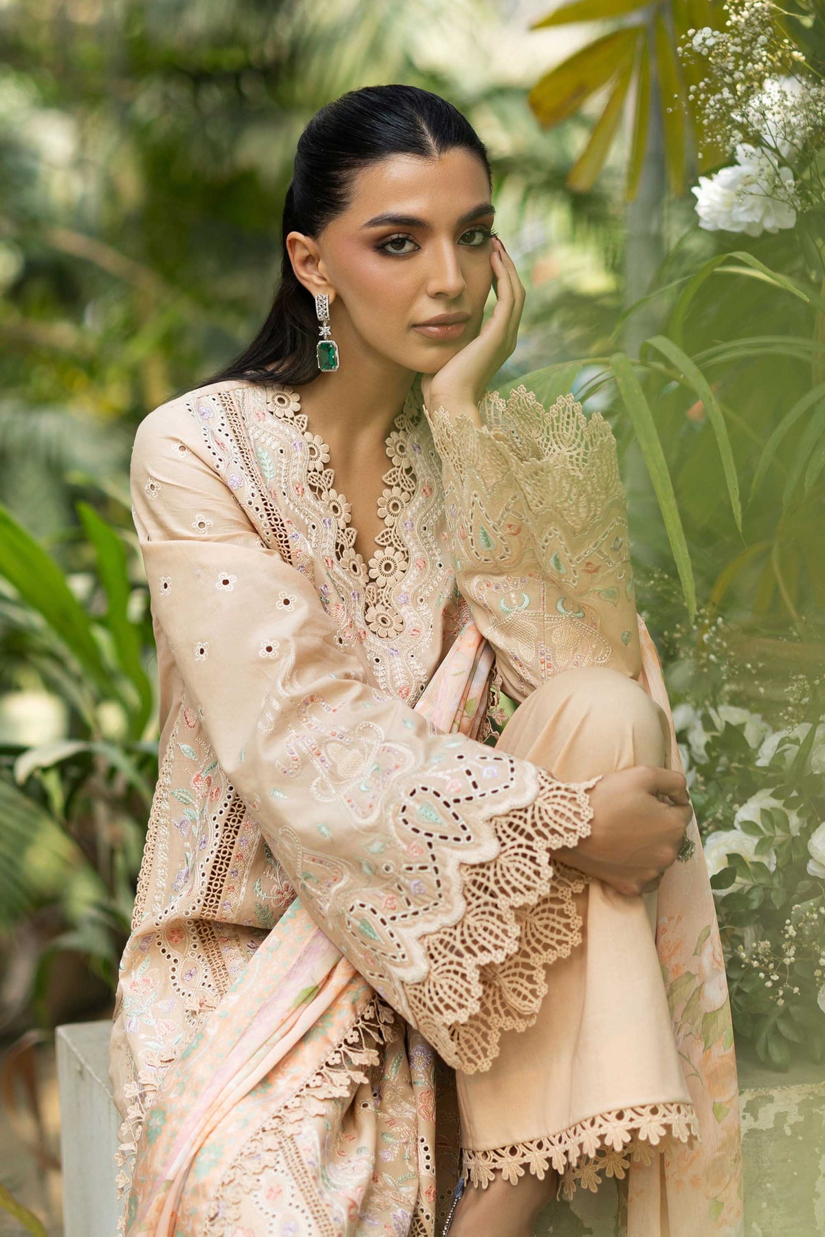 Akbar Aslam | Pret Lawn | Odette