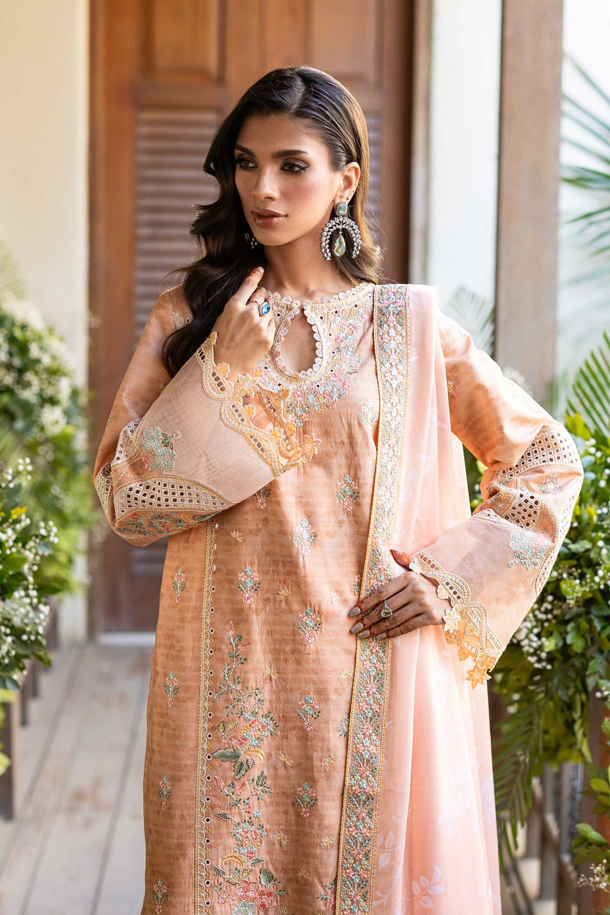 Akbar Aslam | Pret Lawn | Elin