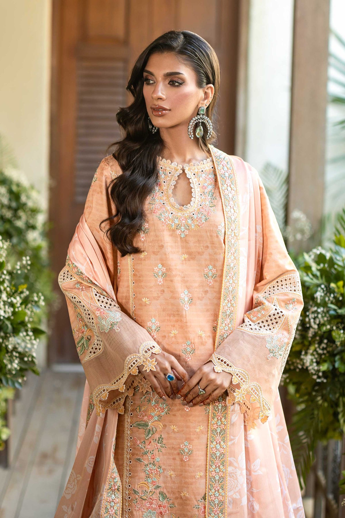 Akbar Aslam | Pret Lawn | Elin