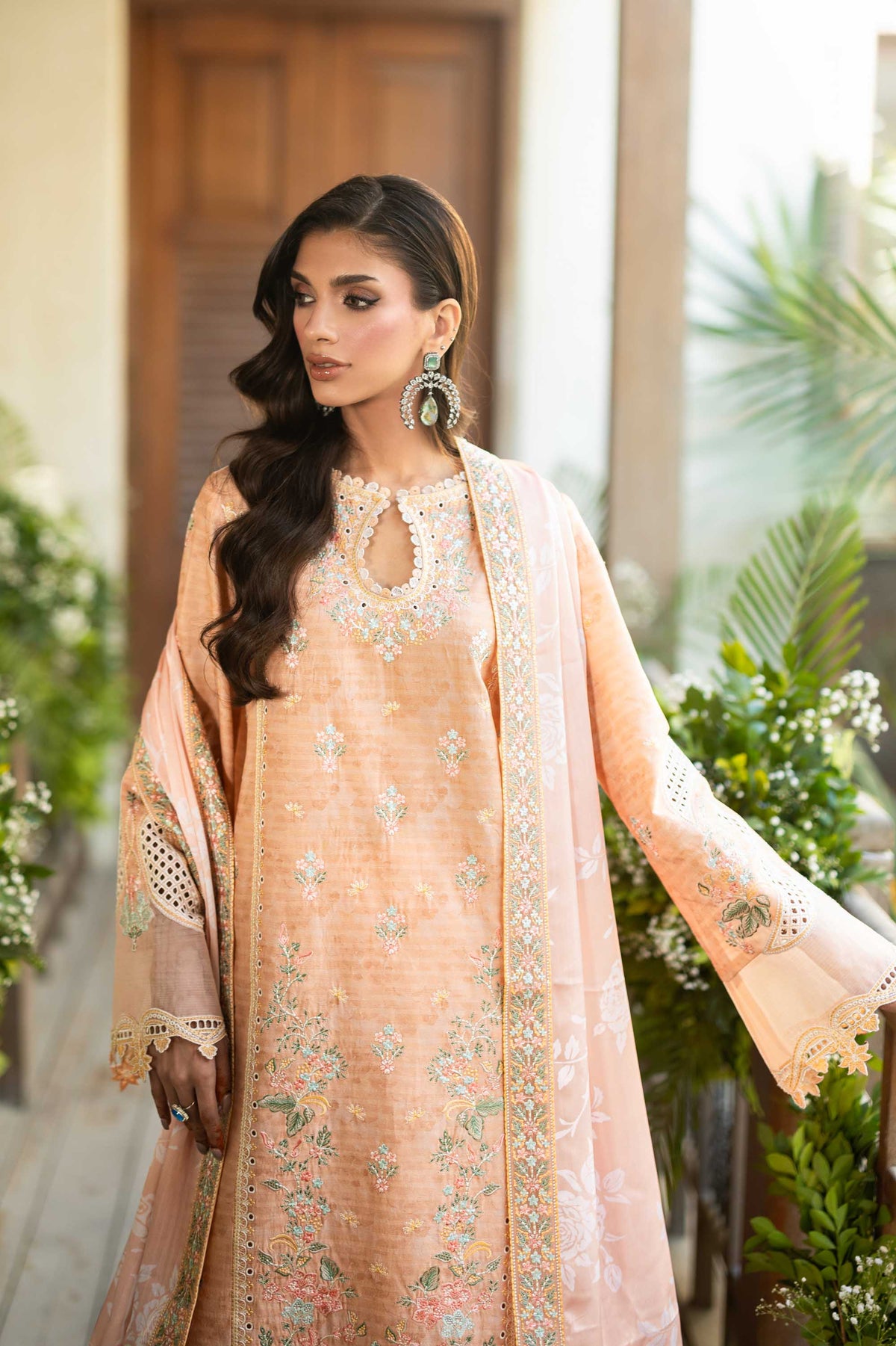 Akbar Aslam | Pret Lawn | Elin