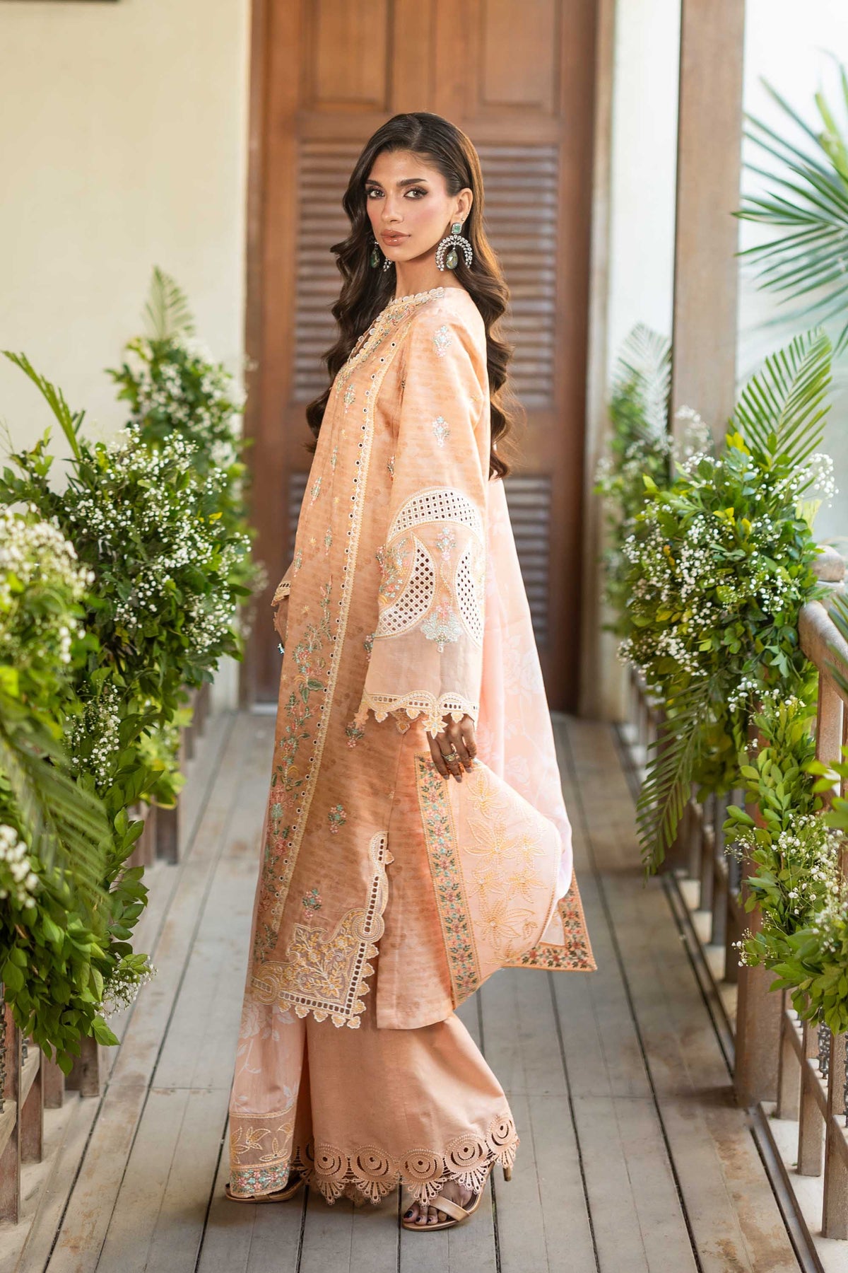 Akbar Aslam | Pret Lawn | Elin
