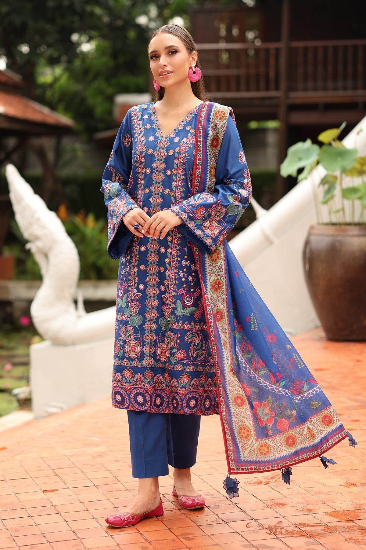 Baroque | Embroidered Lawn | SF-4251
