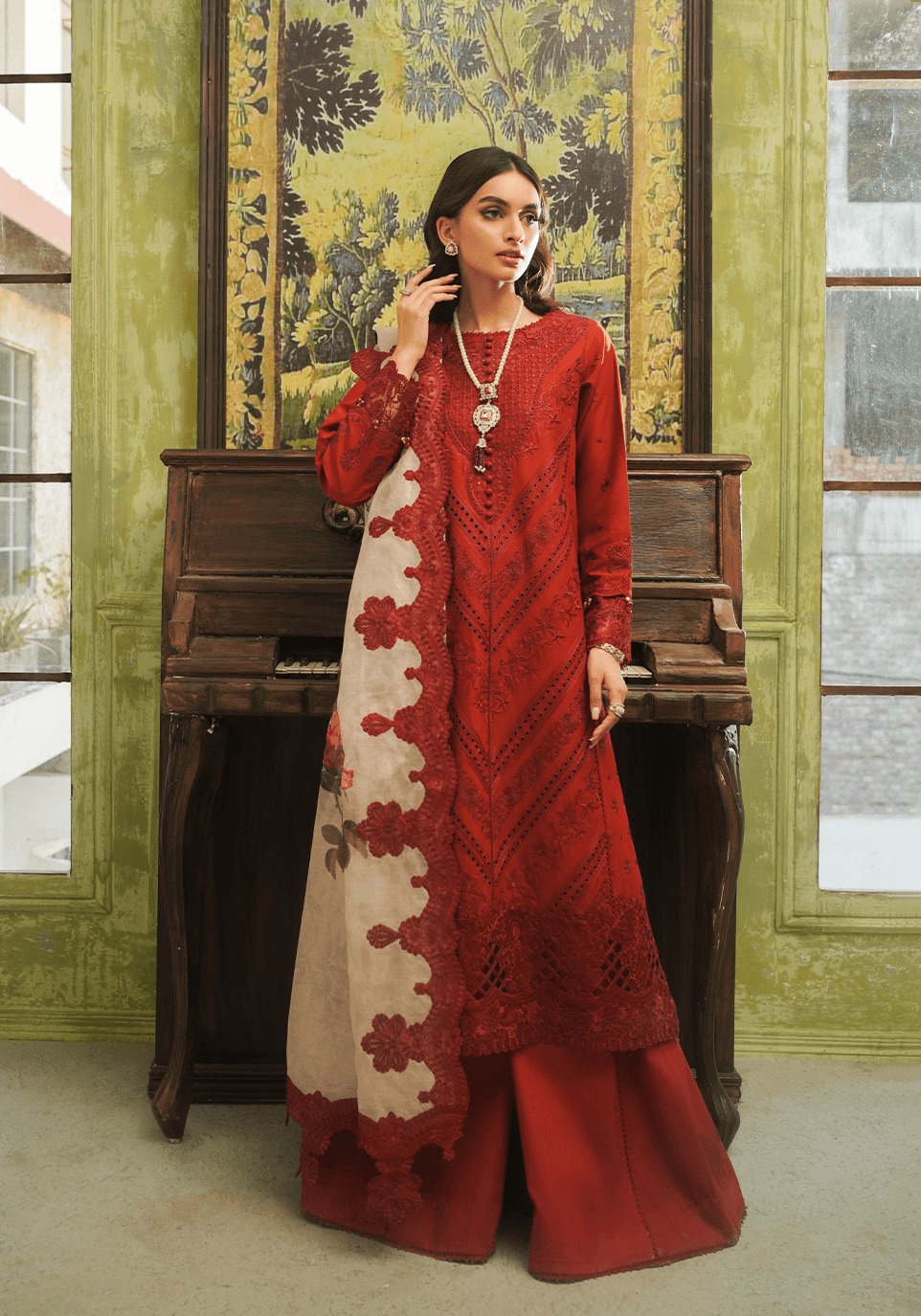 Zarqash | Tresor Luxury Lawn 24 | ZQT 007 ROSALINE