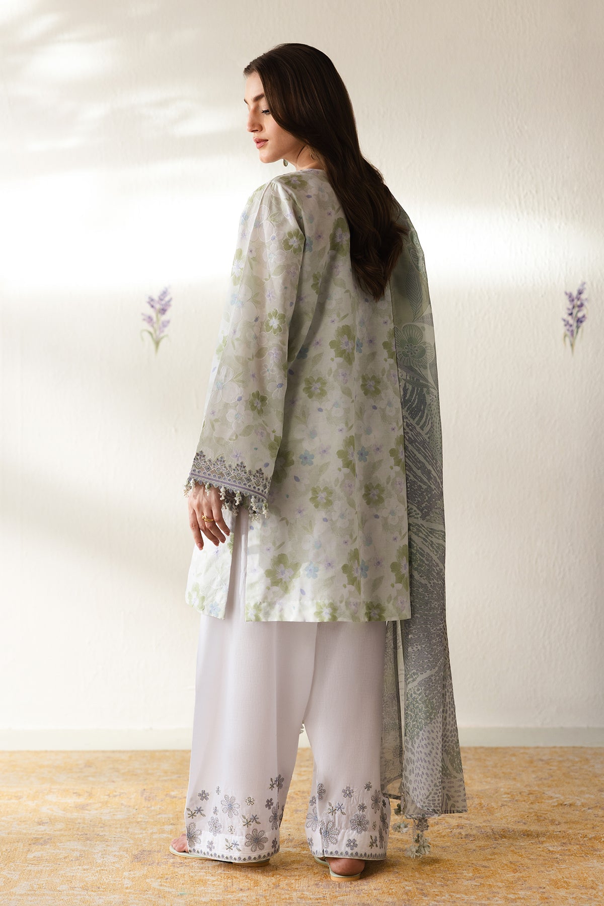 Baroque | Embroidered Lawn | SF-4425