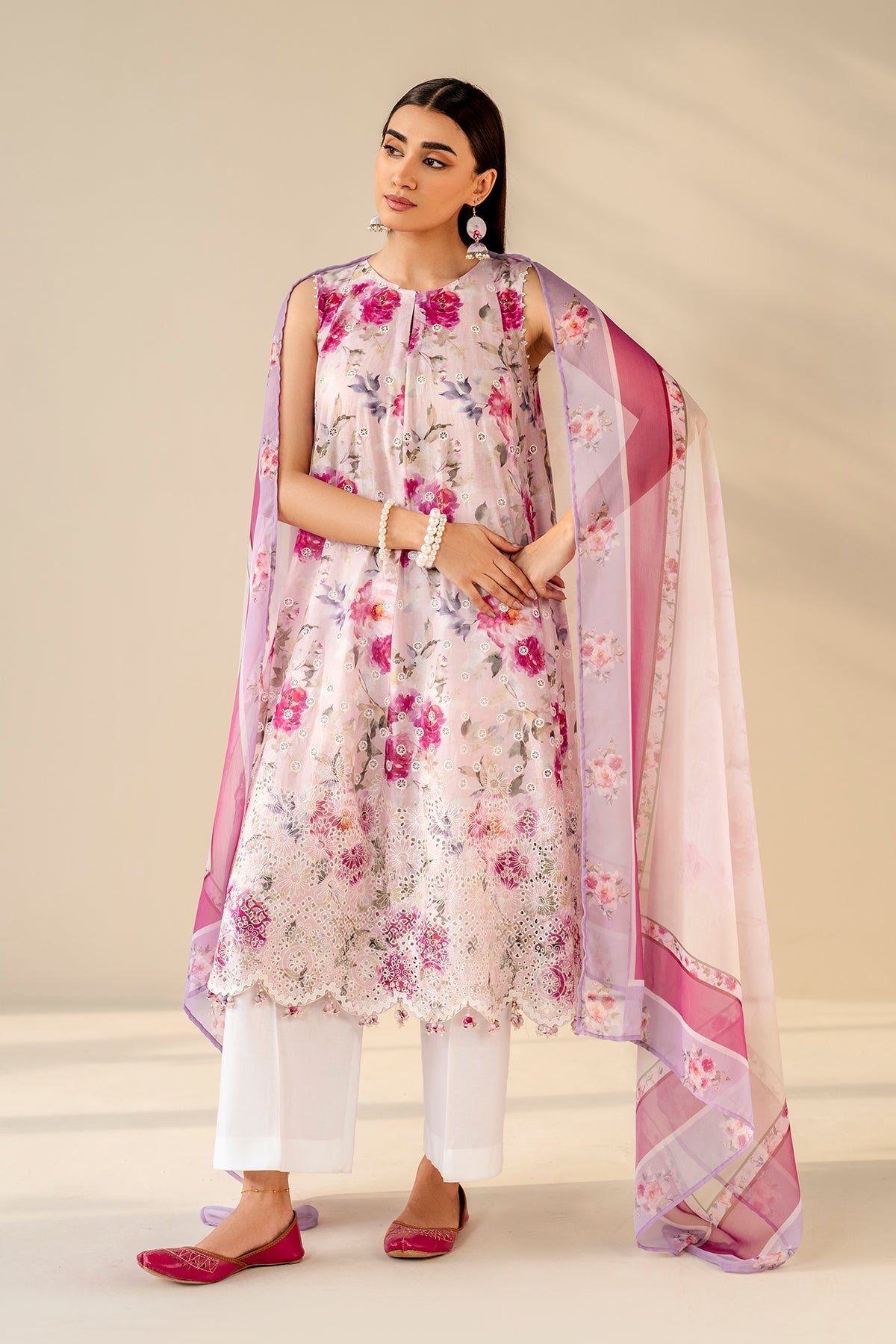 Baroque | Embroidered Lawn | SF-4276