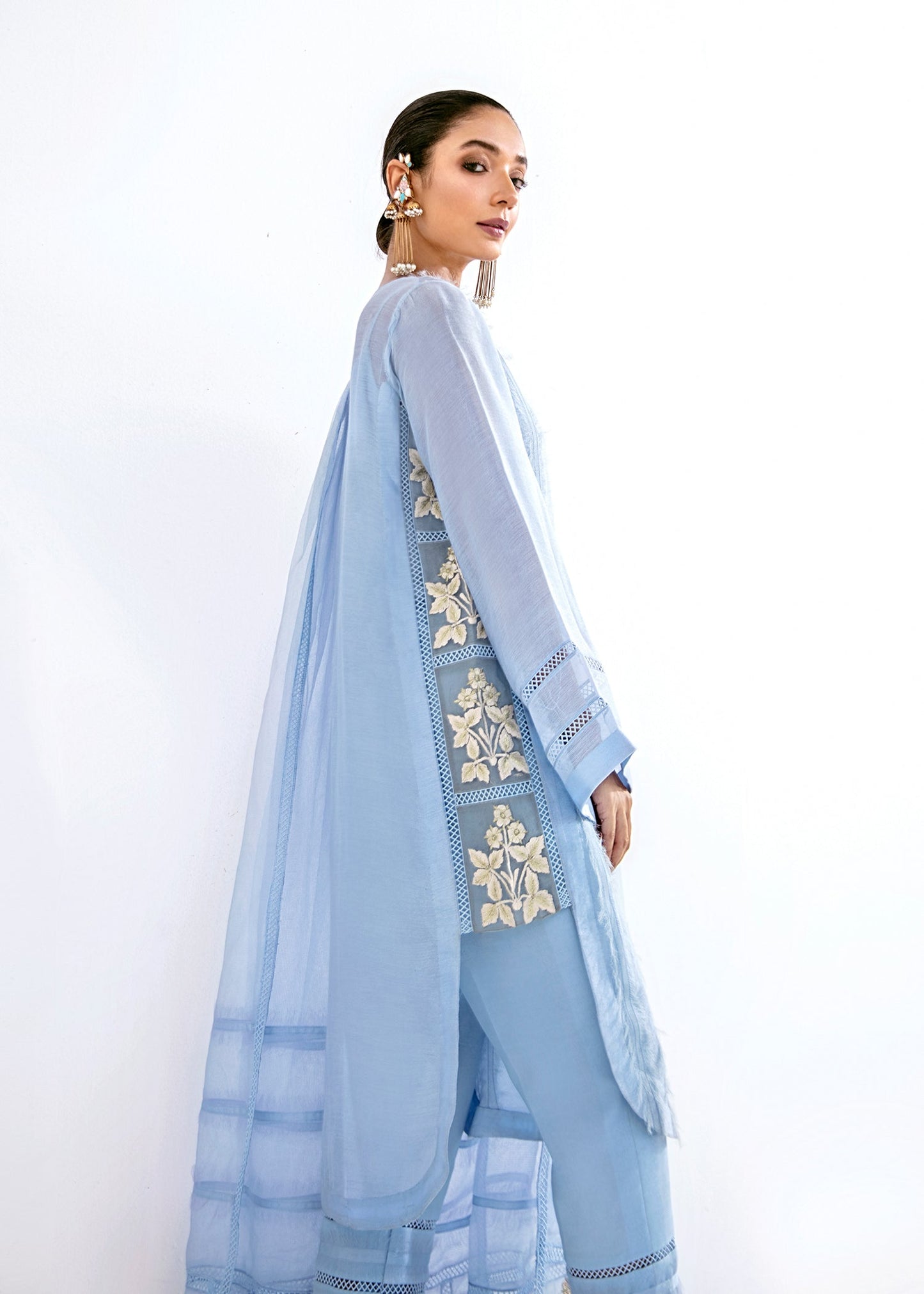 Saira Shakira | Luxury Pret | Iris