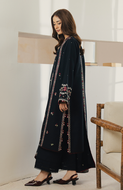 Seran | Winter Embroidered 25 | Noirelle