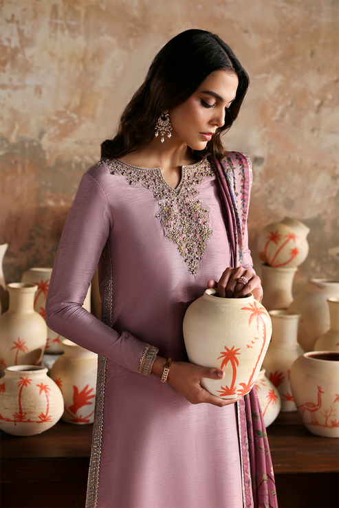 Emaan Adeel | Afsana e Silk | ZAREEN