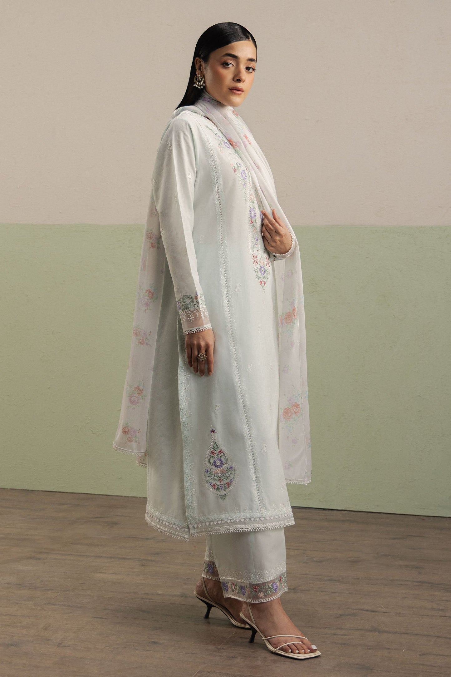 Zara Shahjahan | Eid Pret 2026 | Nilofer