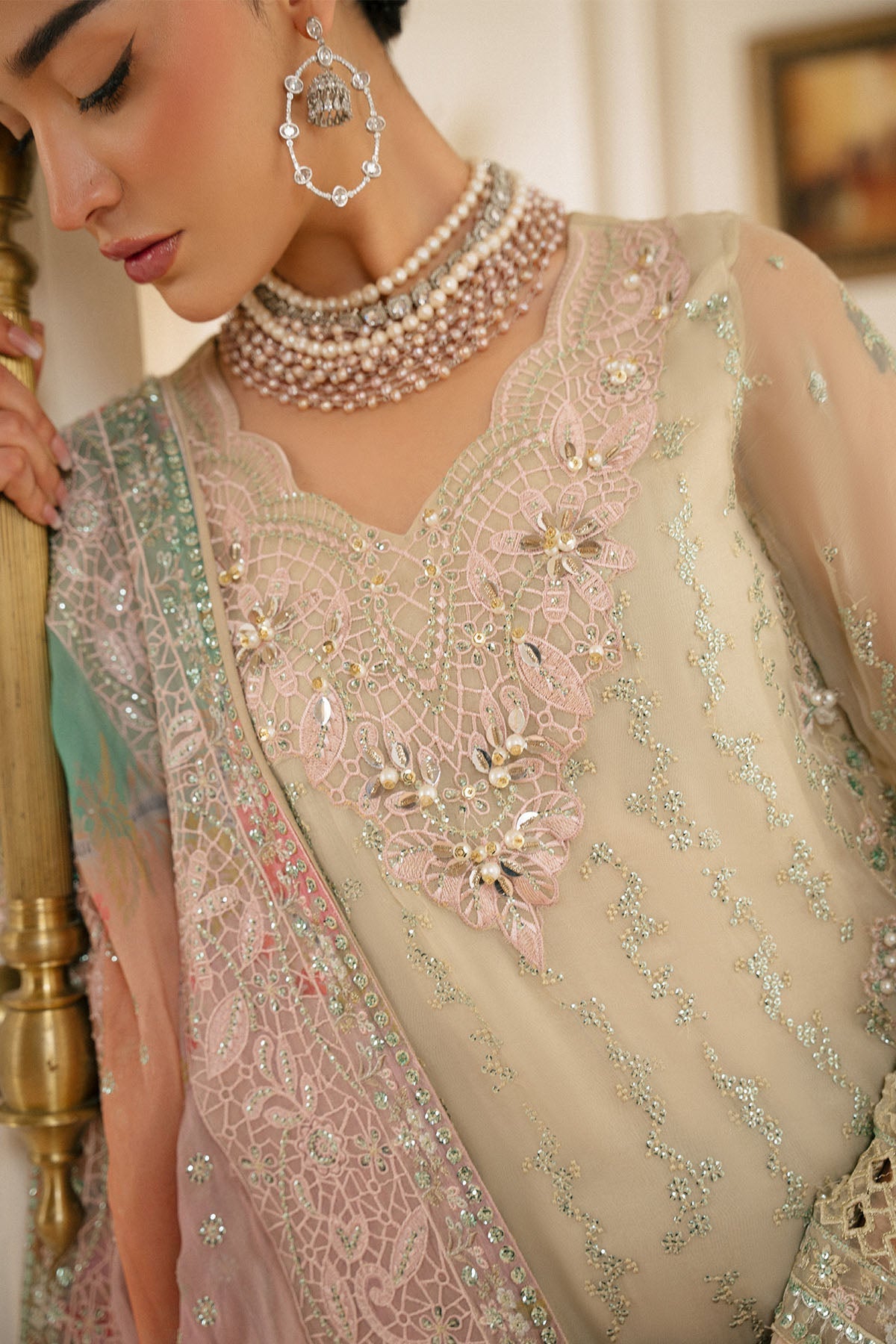 Nureh | Elanora Formals 24 | NEL-63