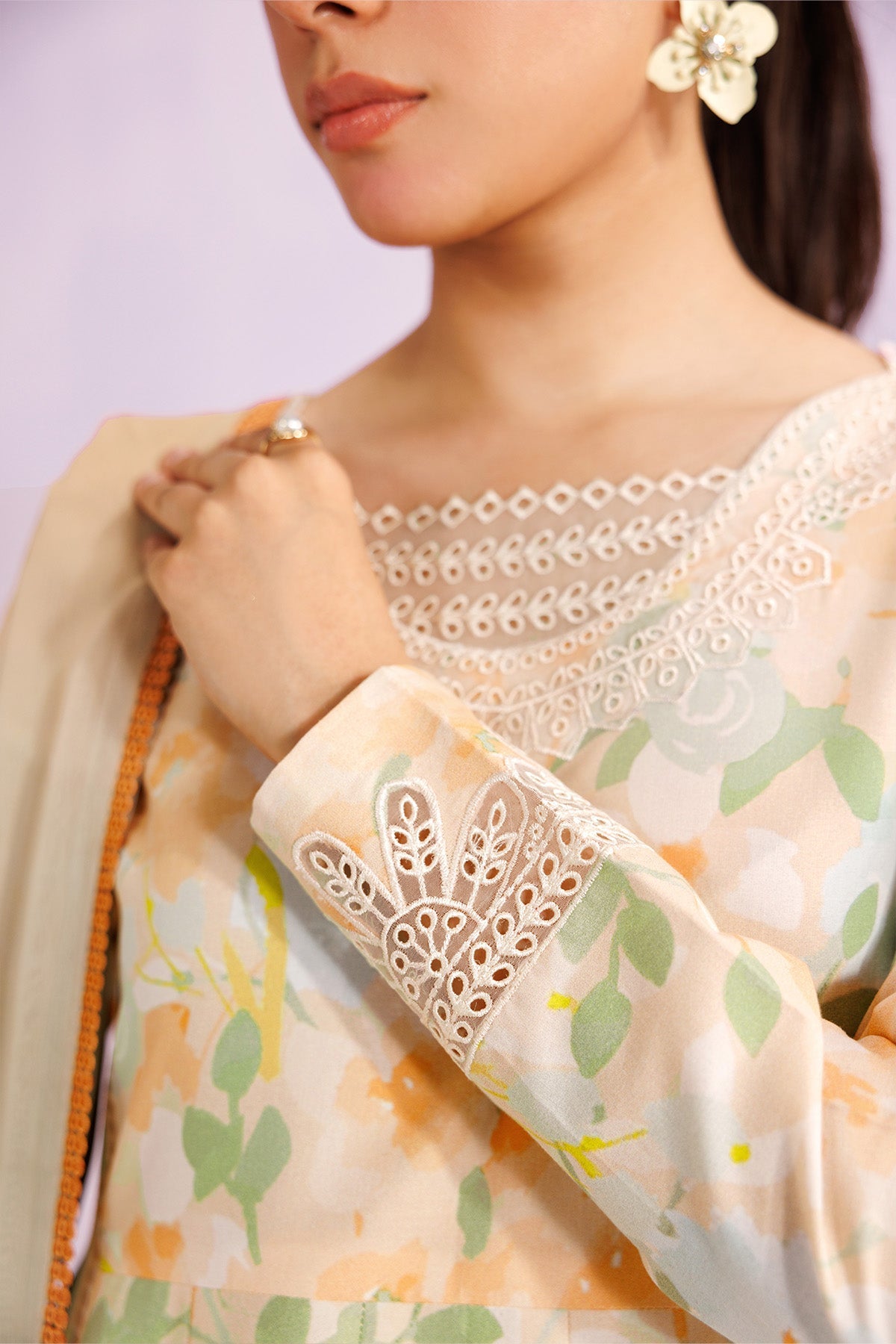 Cream Sparkle
