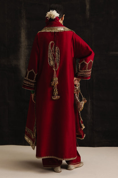 Zara Shahjahan | Studio Portraits | Raniya