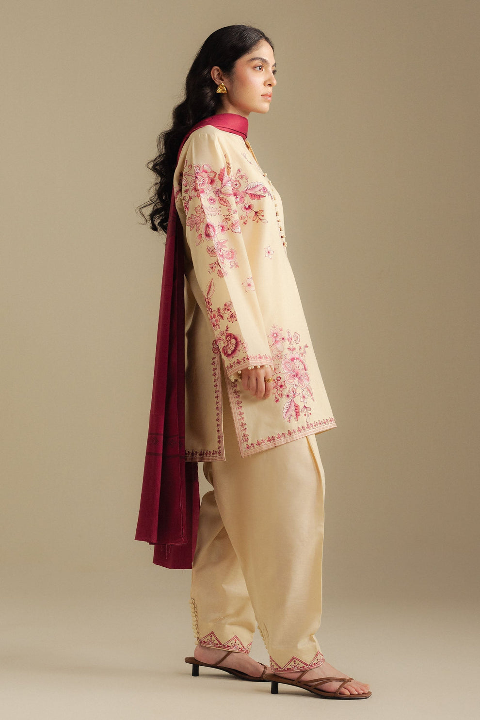 Zara Shahjahan | Coco Winter 25 | Snowdrop-10A