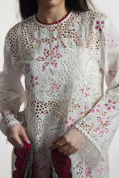 Zara Shahjahan | Satori 25 | Umi-3A