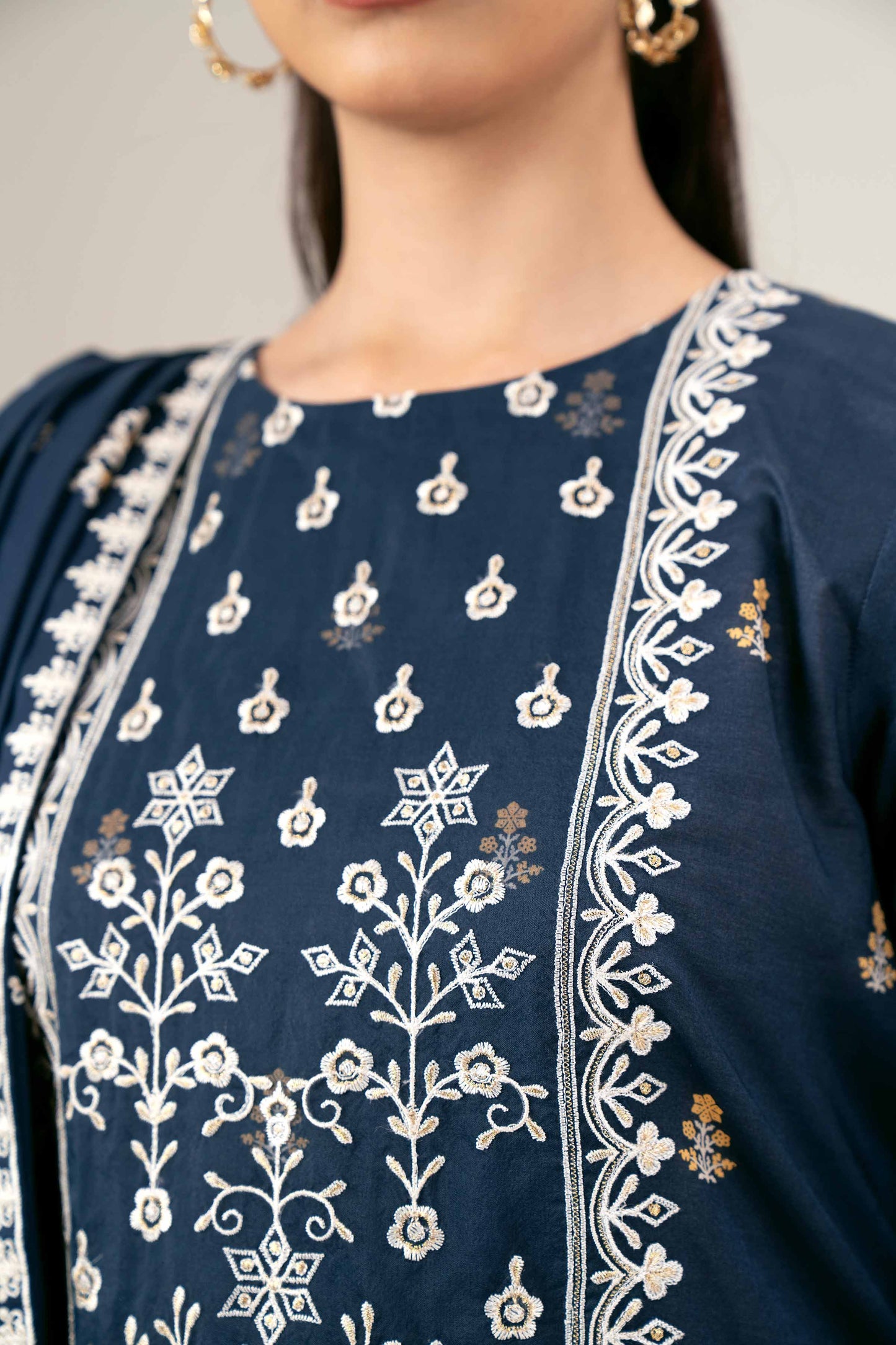 Nishat | Cross Season Edit | 42401989-1 - House Of Anaya