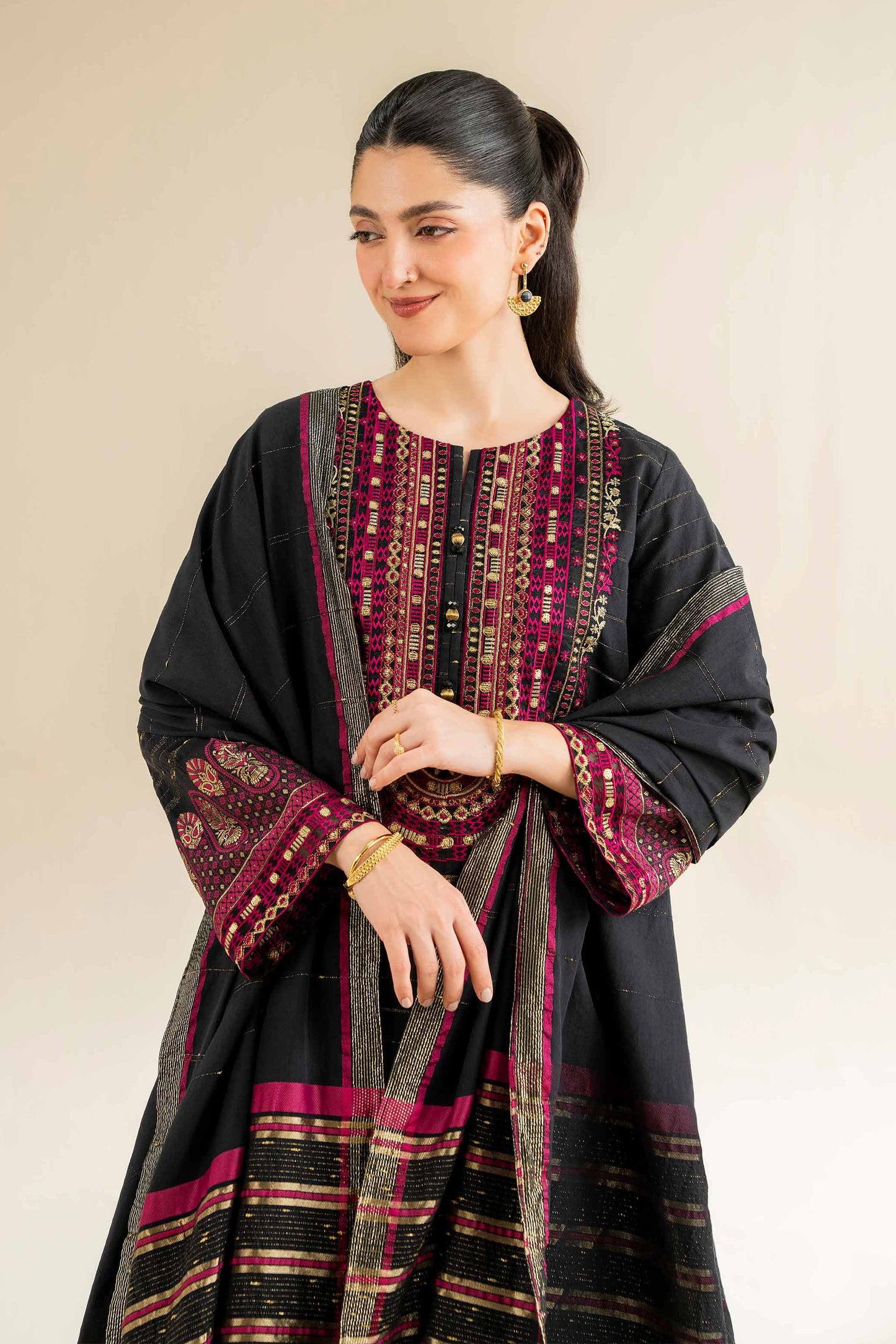 Nishat | Cross Season Edit | 42501041 - House Of Anaya