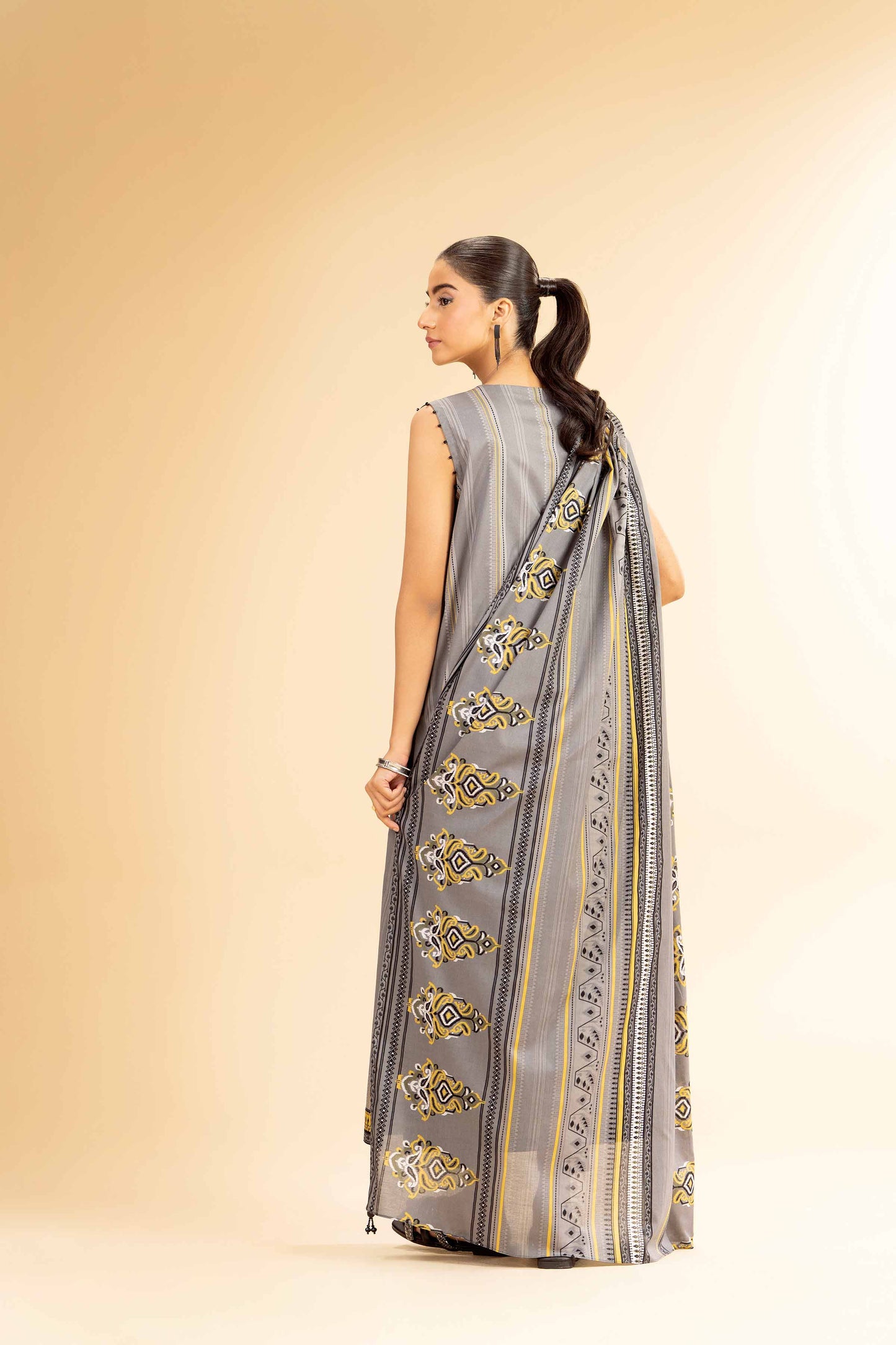 Nishat | Cross Season Edit | 42501075 - House Of Anaya