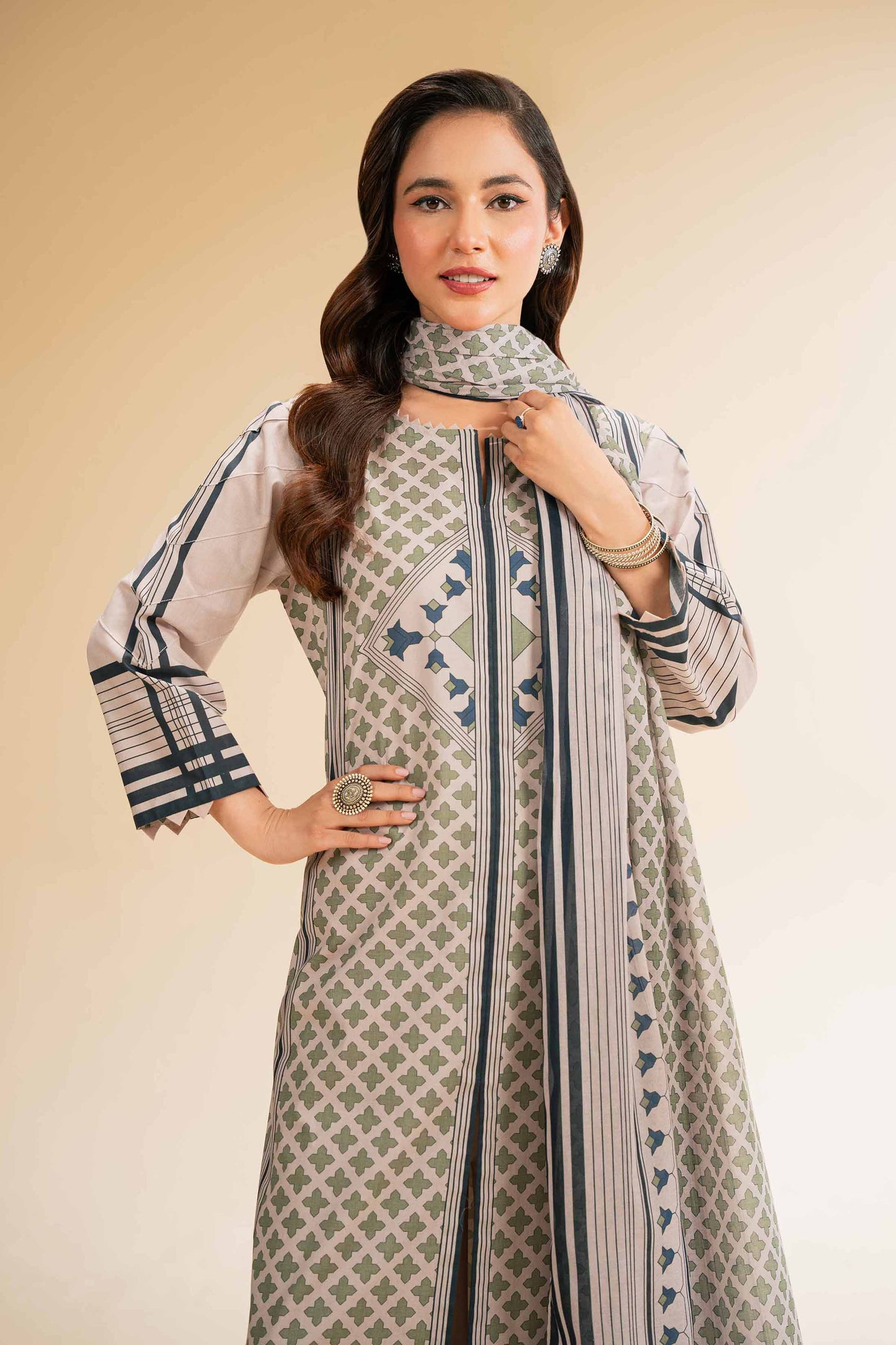 Nishat | Cross Season Edit | 42519173 - House Of Anaya