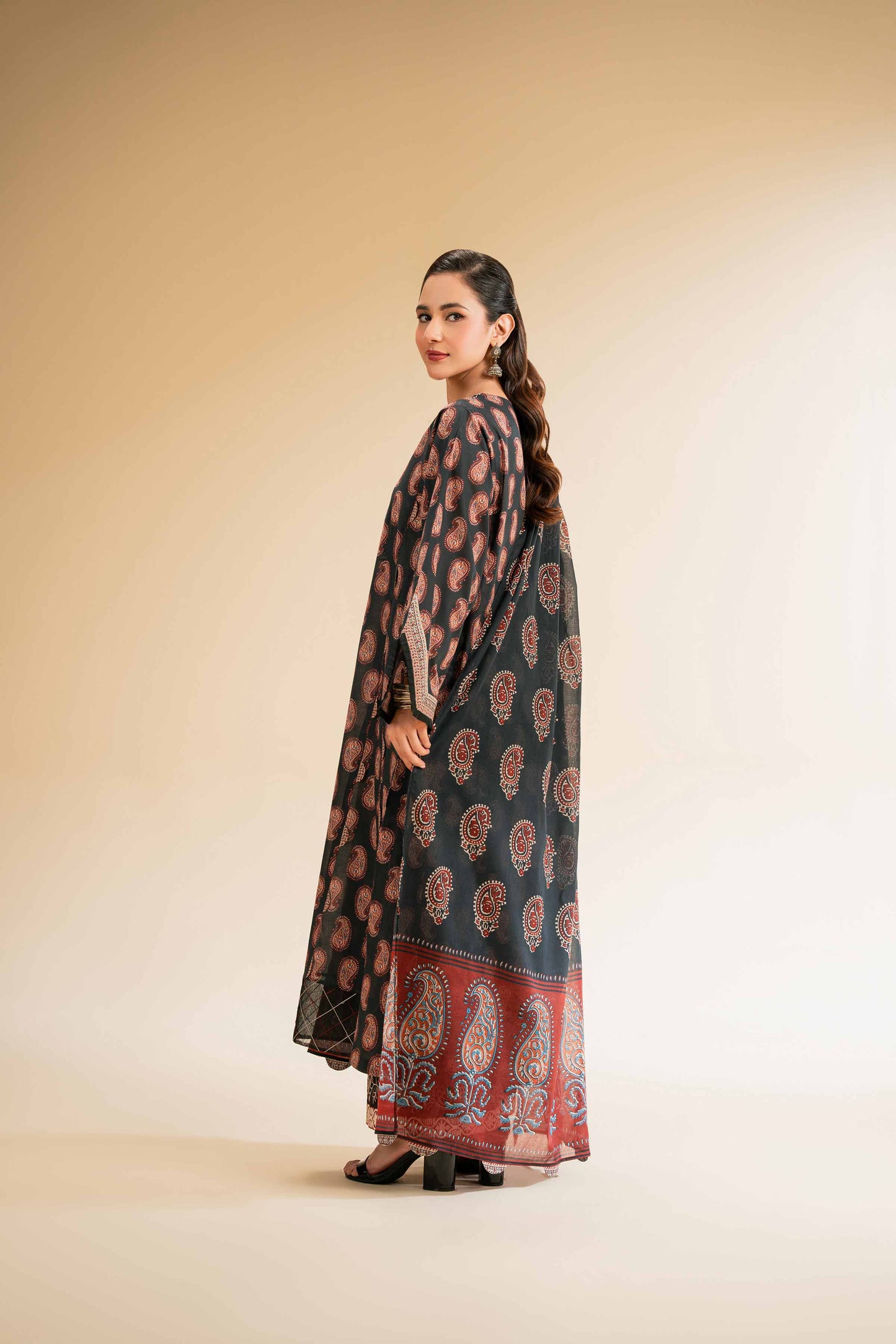 Nishat | Cross Season Edit | 42519175 - House Of Anaya