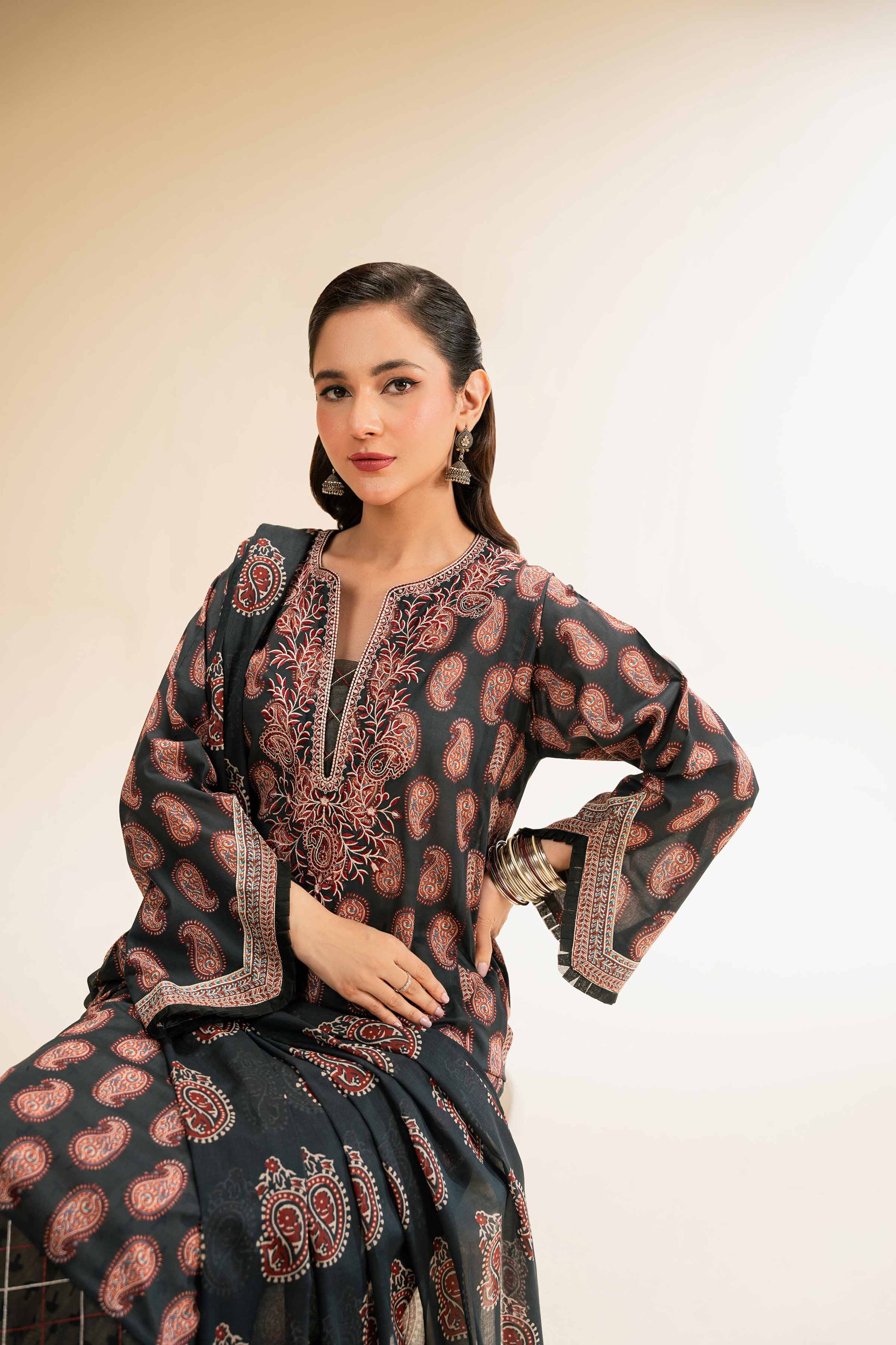 Nishat | Cross Season Edit | 42519175 - House Of Anaya