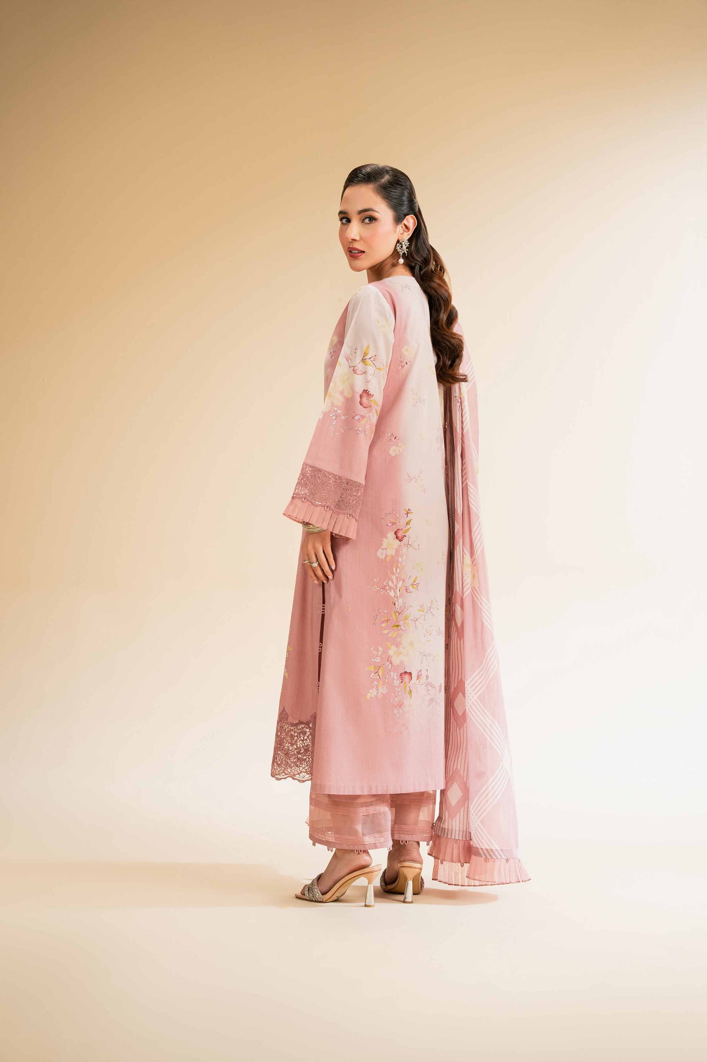 Nishat | Cross Season Edit | 42519176 - House Of Anaya